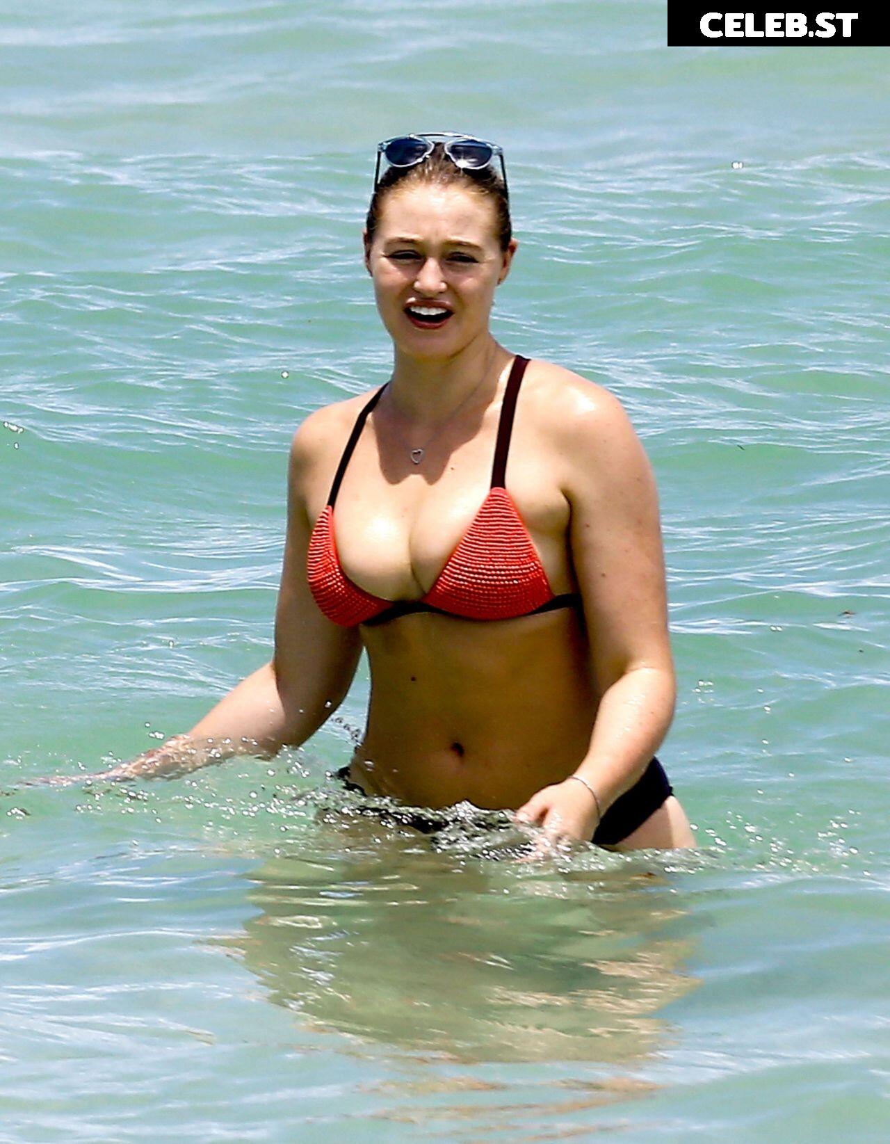 Iskra Lawrence Image 9885246