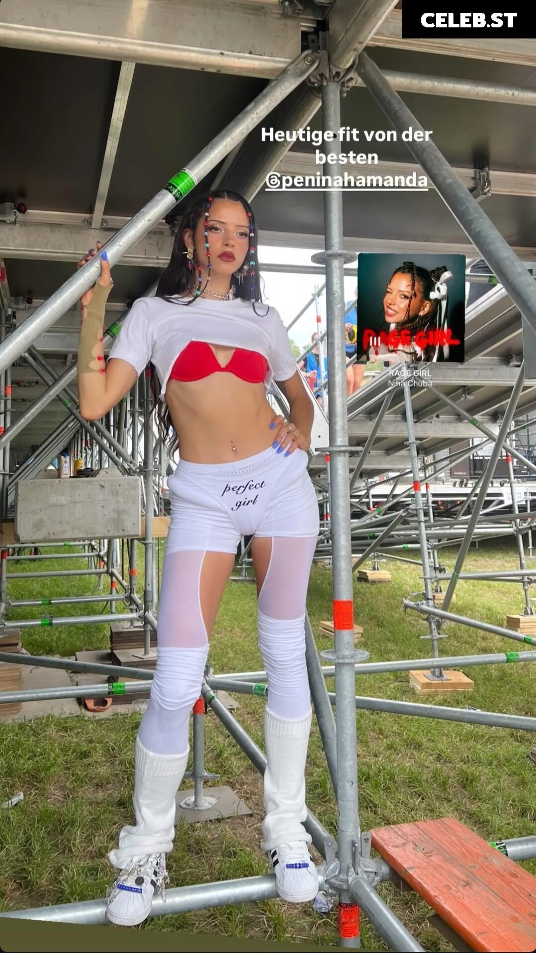 Nina Chuba Image 9885225