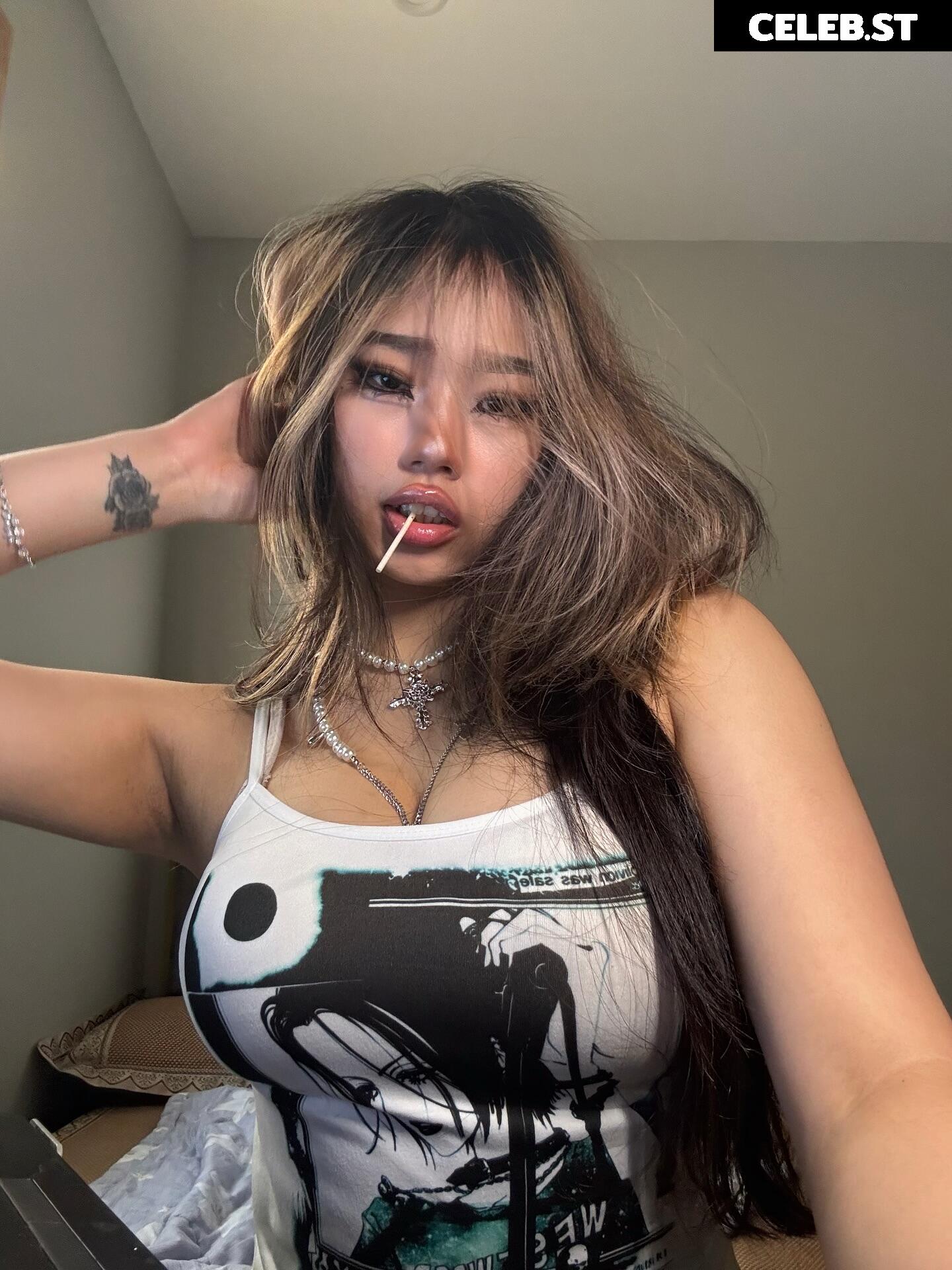 Annie Zheng Image 9883561