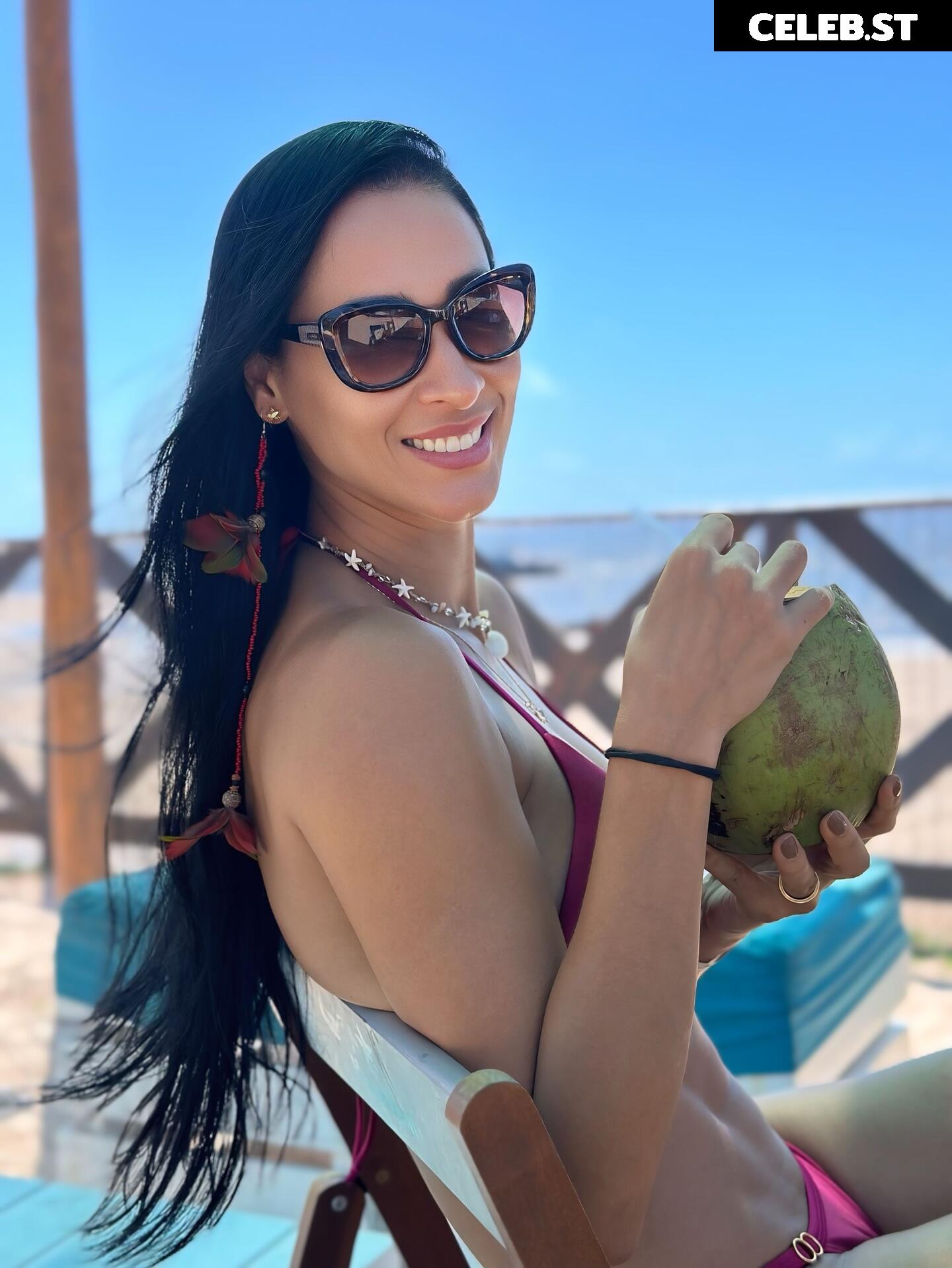 Jaqueline Carvalho (Jaque do Vôlei) Image 9880152