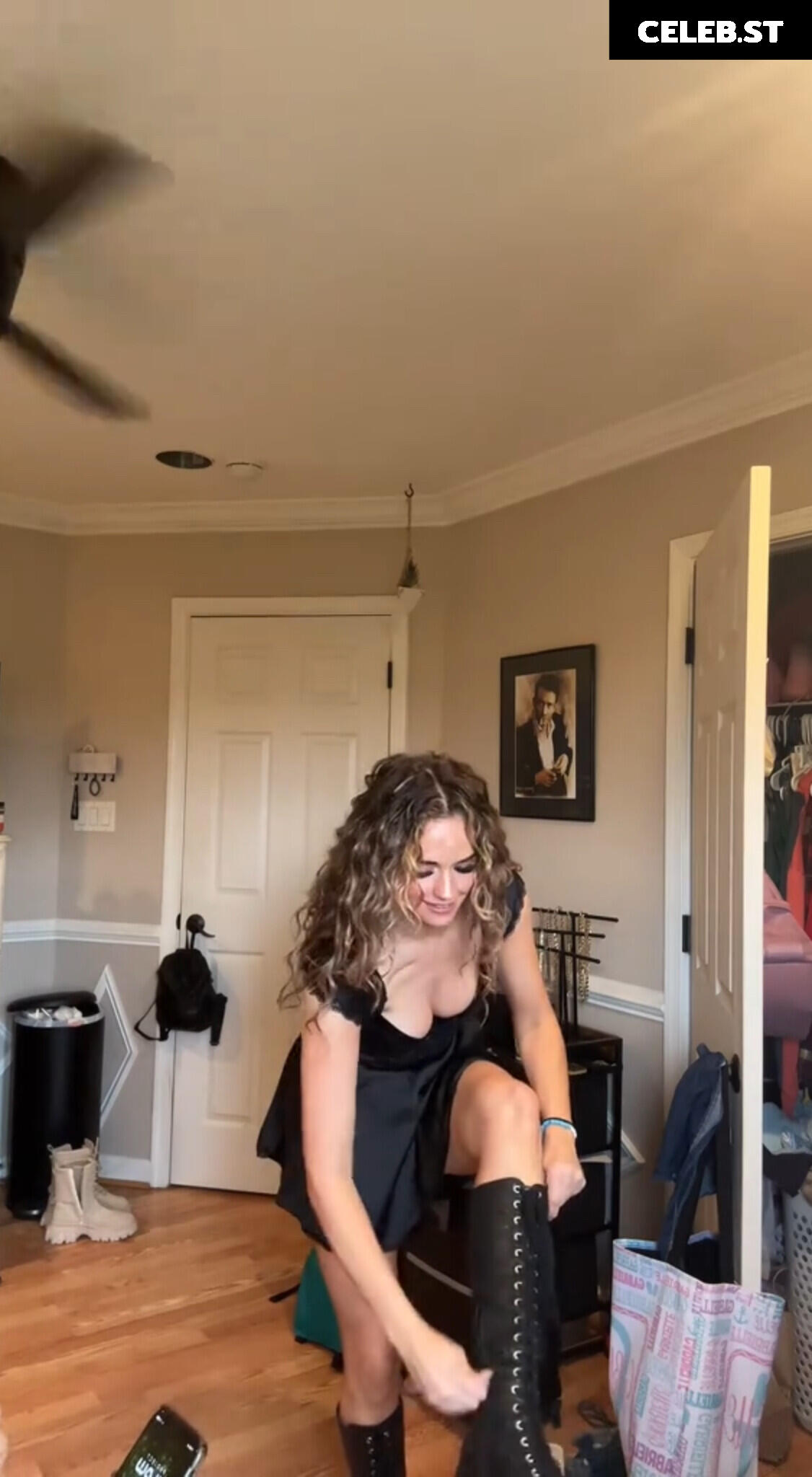 Gabby J David Image 9875333