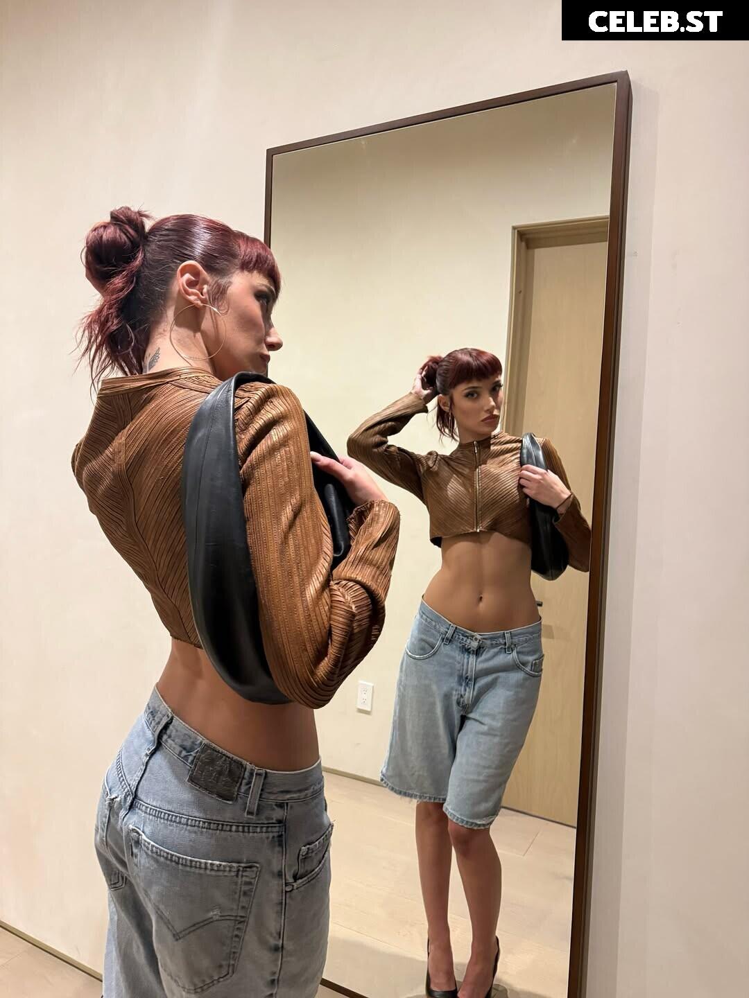 Olivia O&#039;Brien Image 9875225