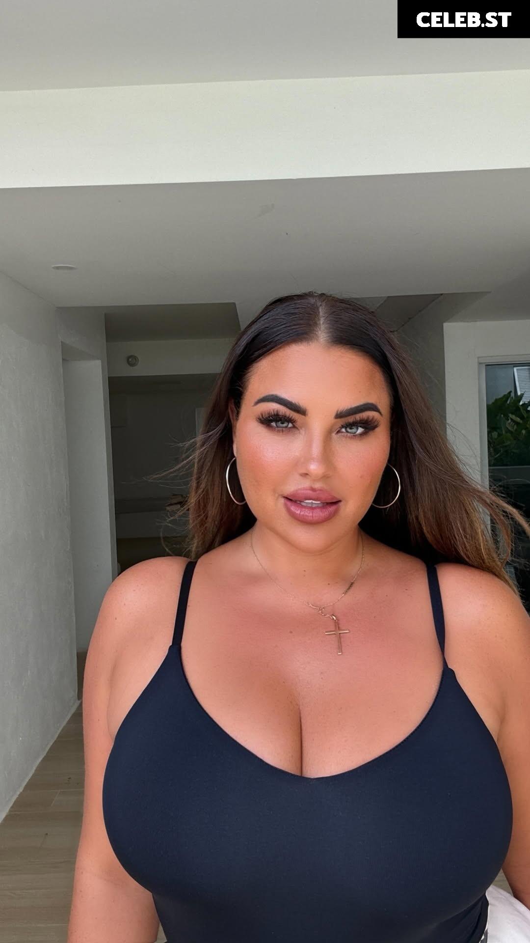 DJ Hannah B Image 9874135