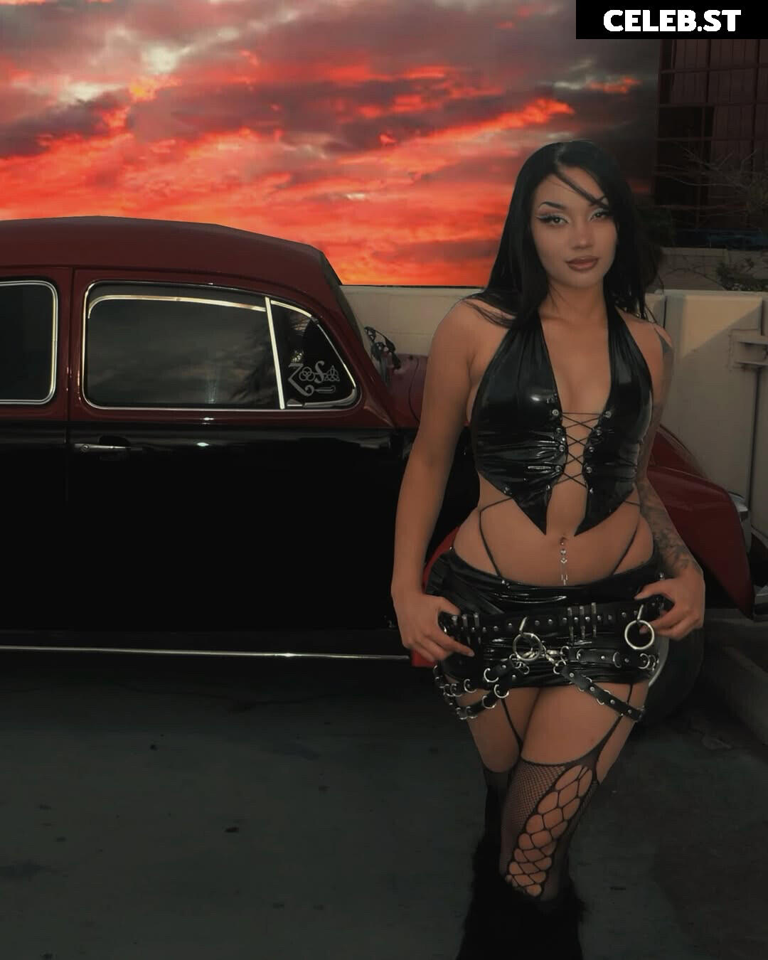 Women of Metal Image 9861502