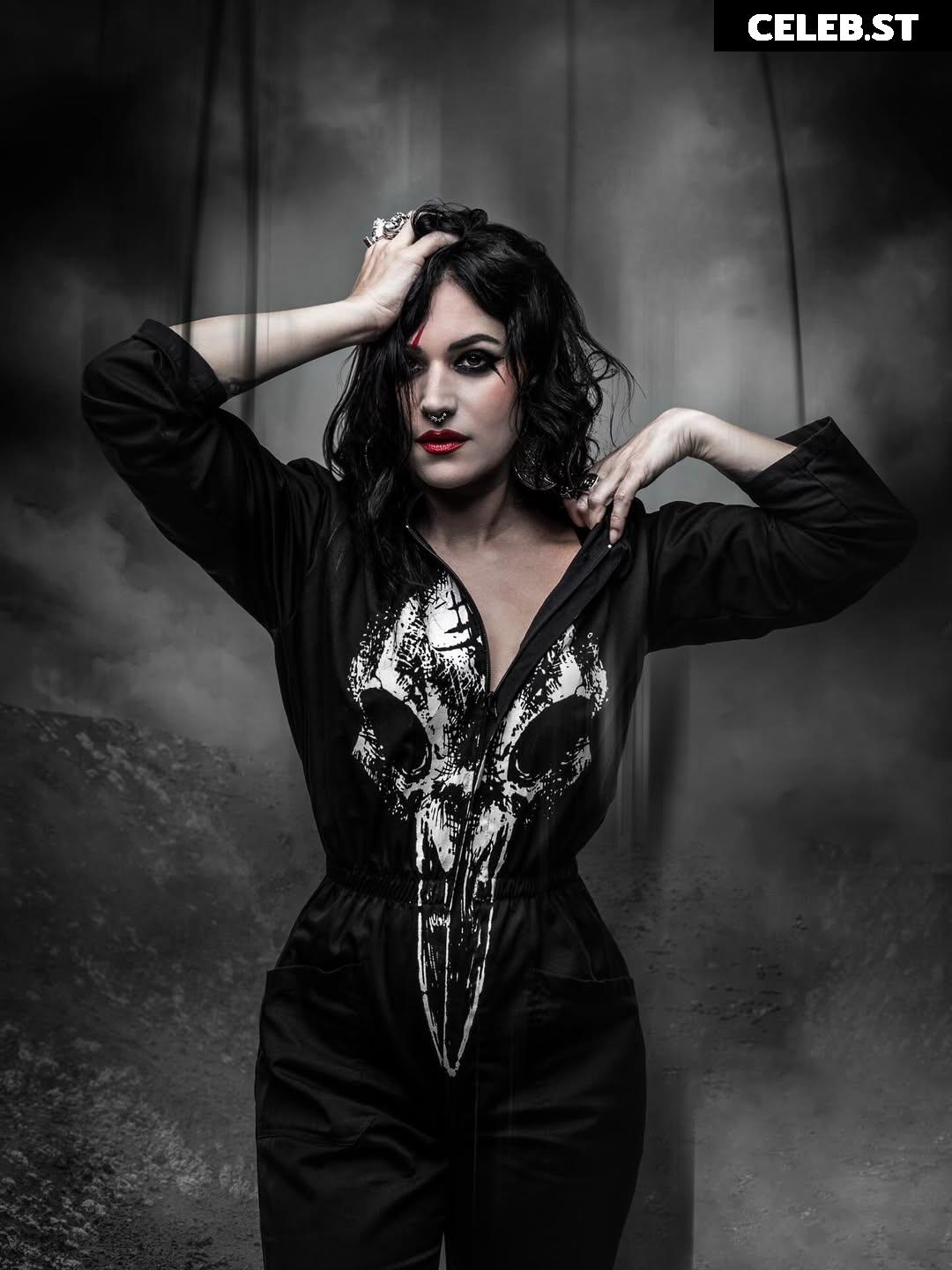 Women of Metal Image 9861492