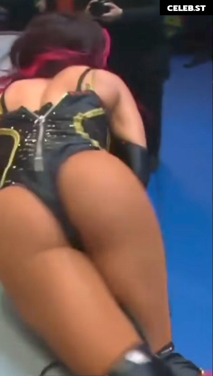WWE Sasha Banks | Mercedes Moné Image 9861486