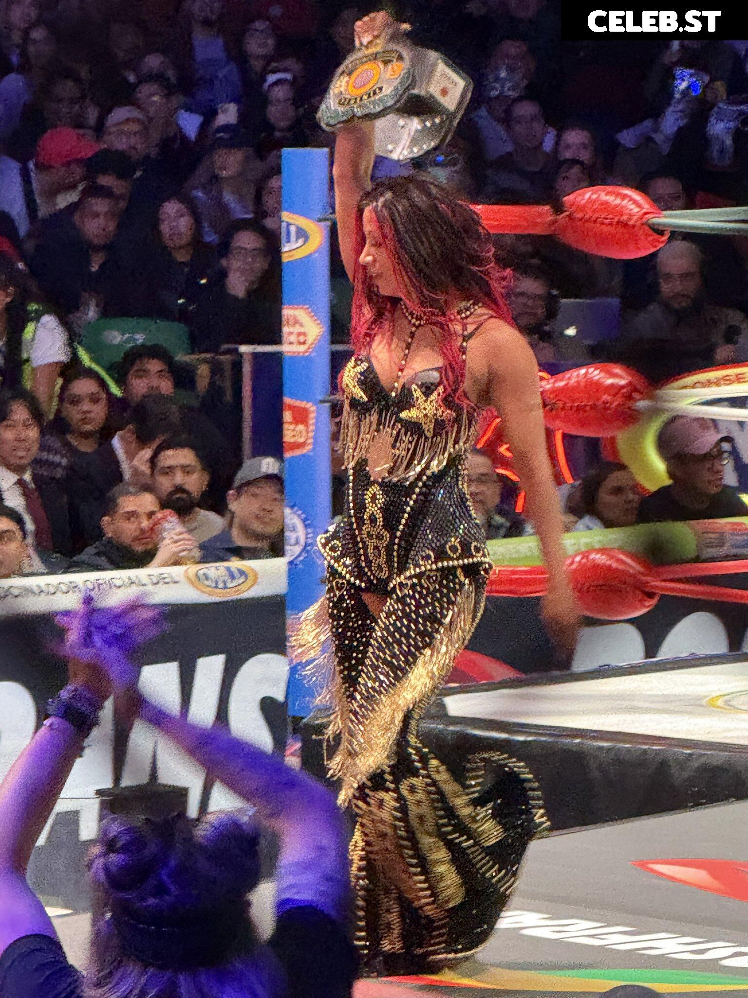 WWE Sasha Banks | Mercedes Moné Image 9861487