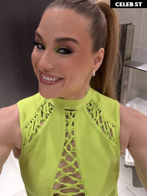Women of Professional Wrestling Image 9861759