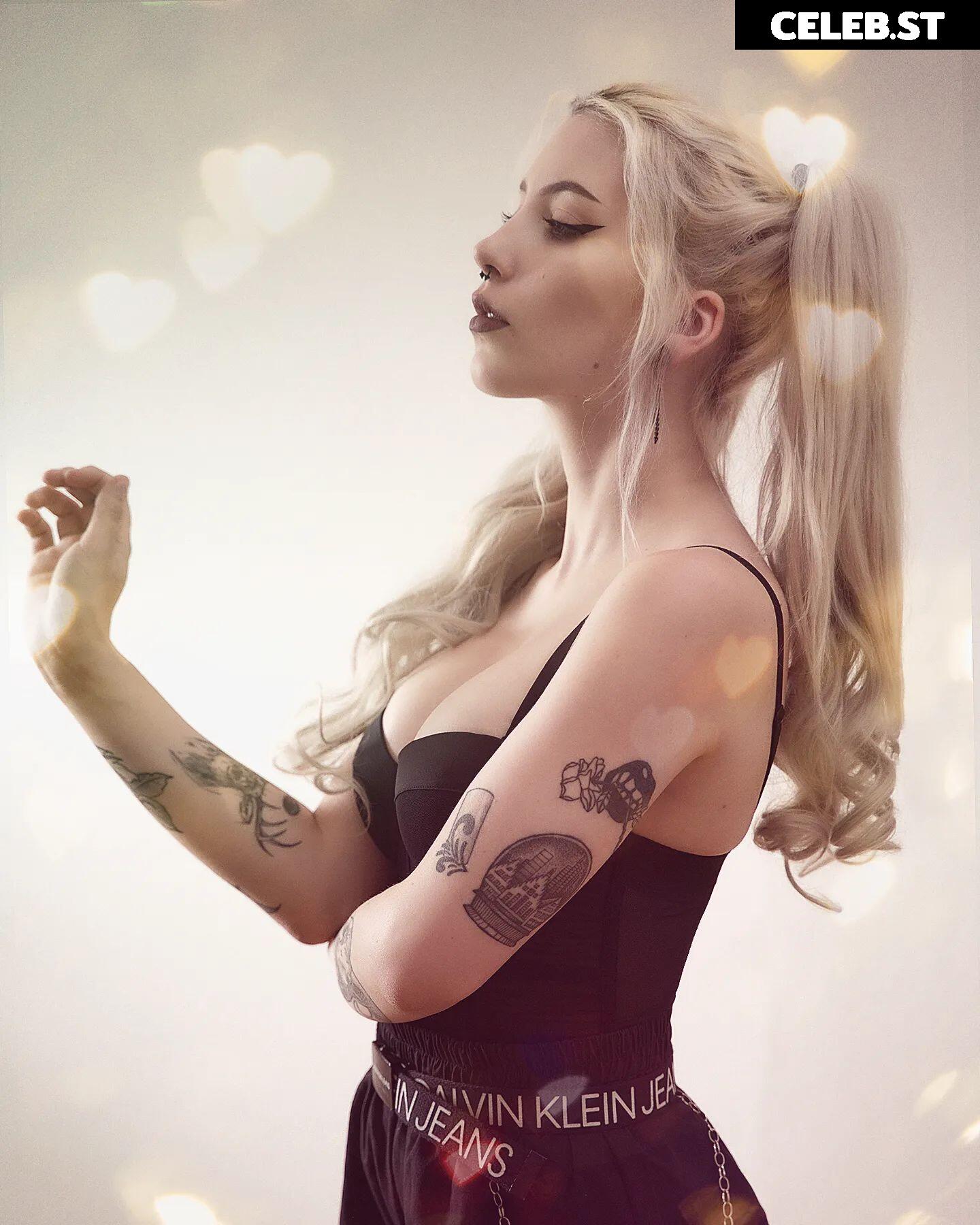 Women of Metal Image 9861702