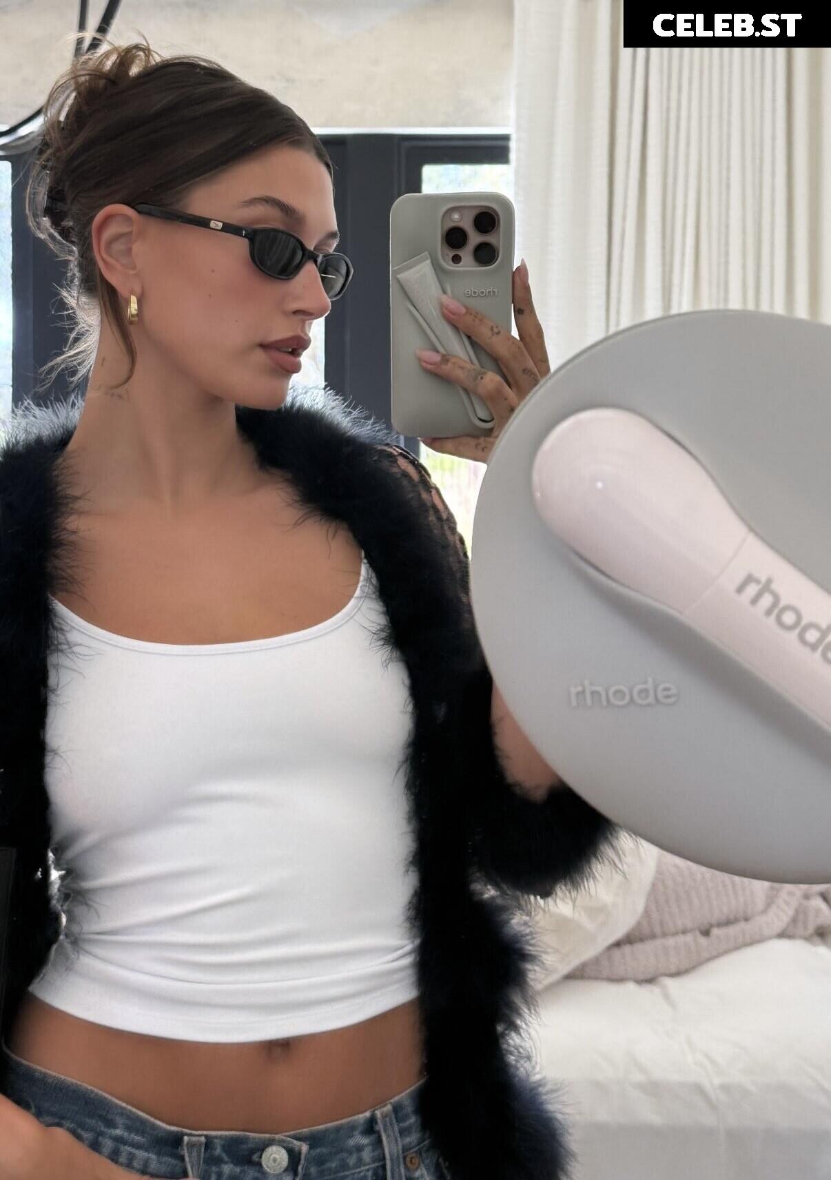 Hailey Baldwin Bieber Image 9861995
