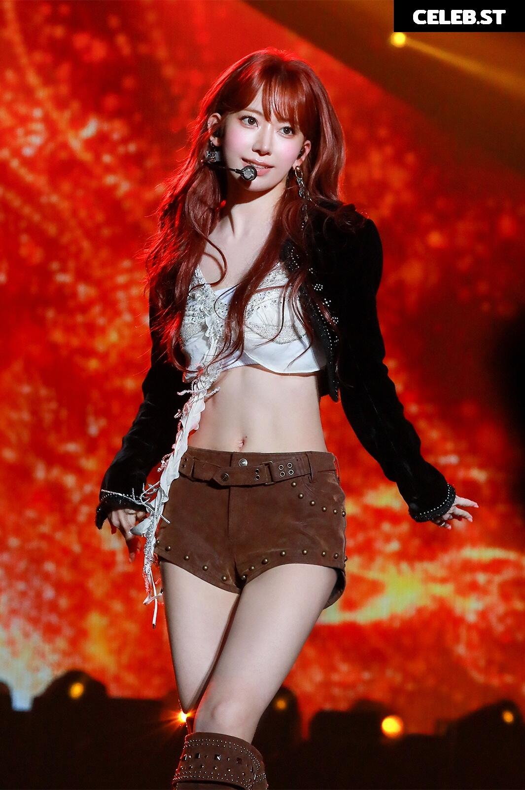 Sakura Miyawaki 宮脇 咲良 | LESSERAFIM Image 9862705