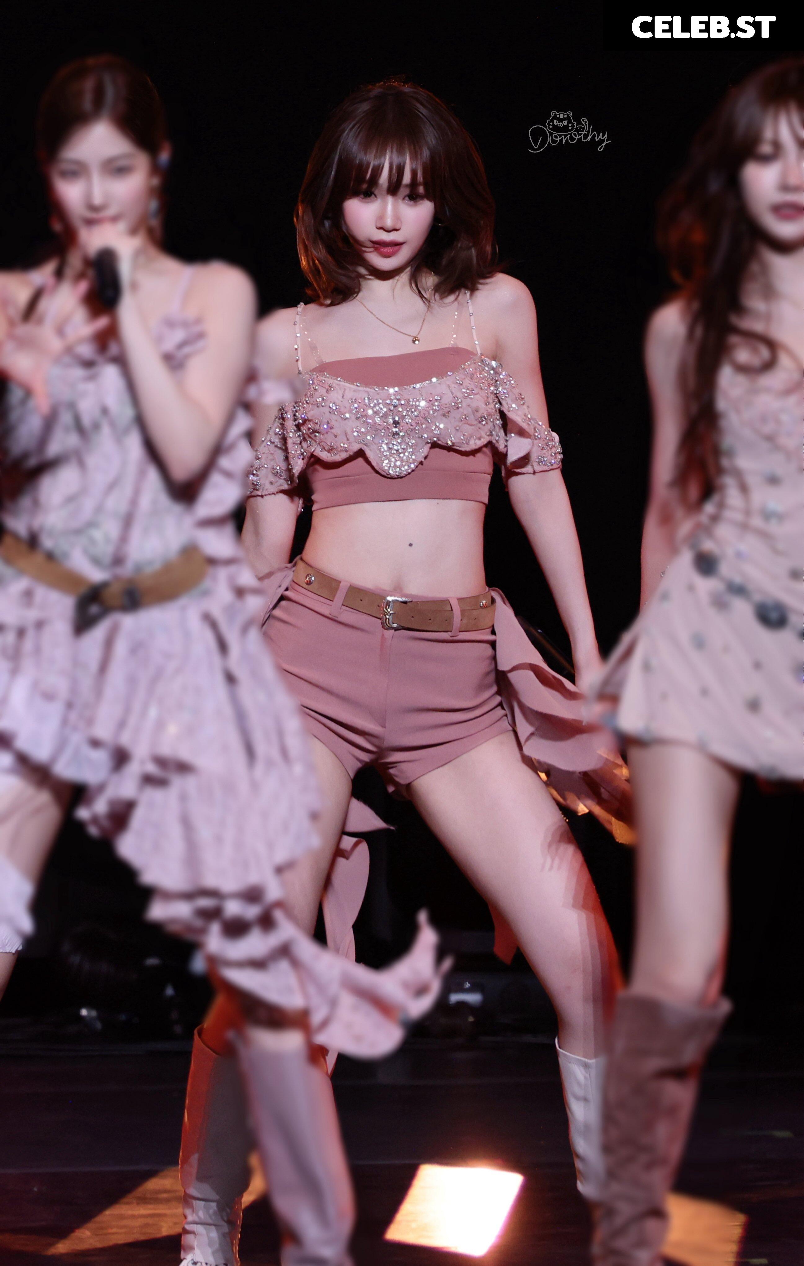 Kim Chaewon 김채원 [Le Sserafim] Image 9862680