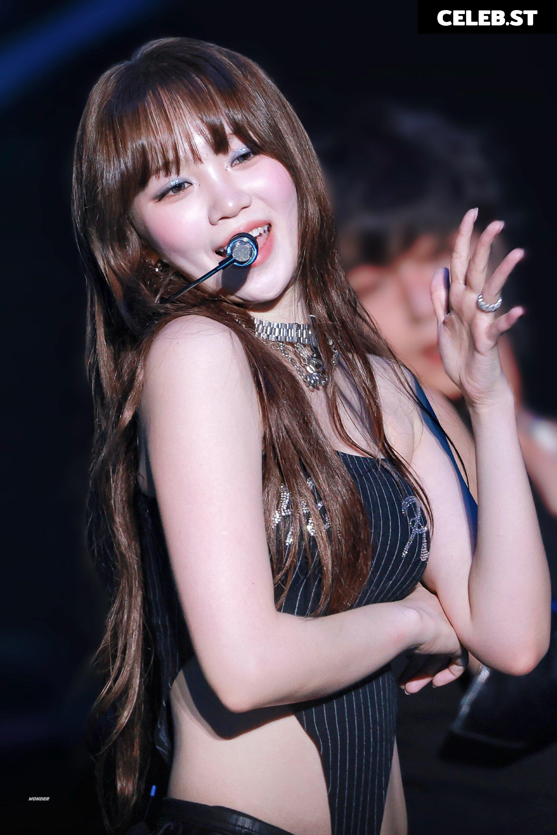 Kim Chaewon 김채원 [Le Sserafim] Image 9862668