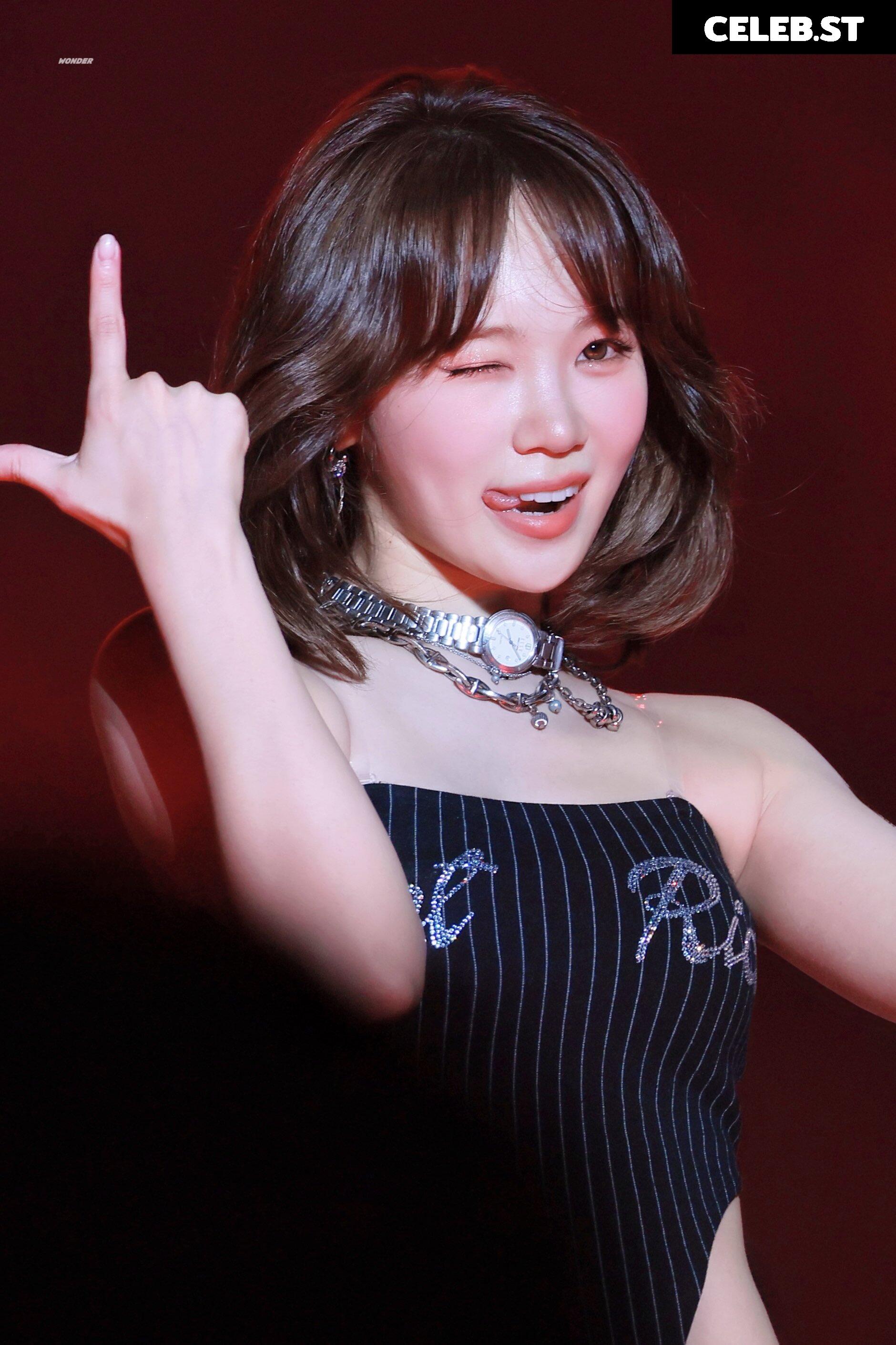 Kim Chaewon 김채원 [Le Sserafim] Image 9862660