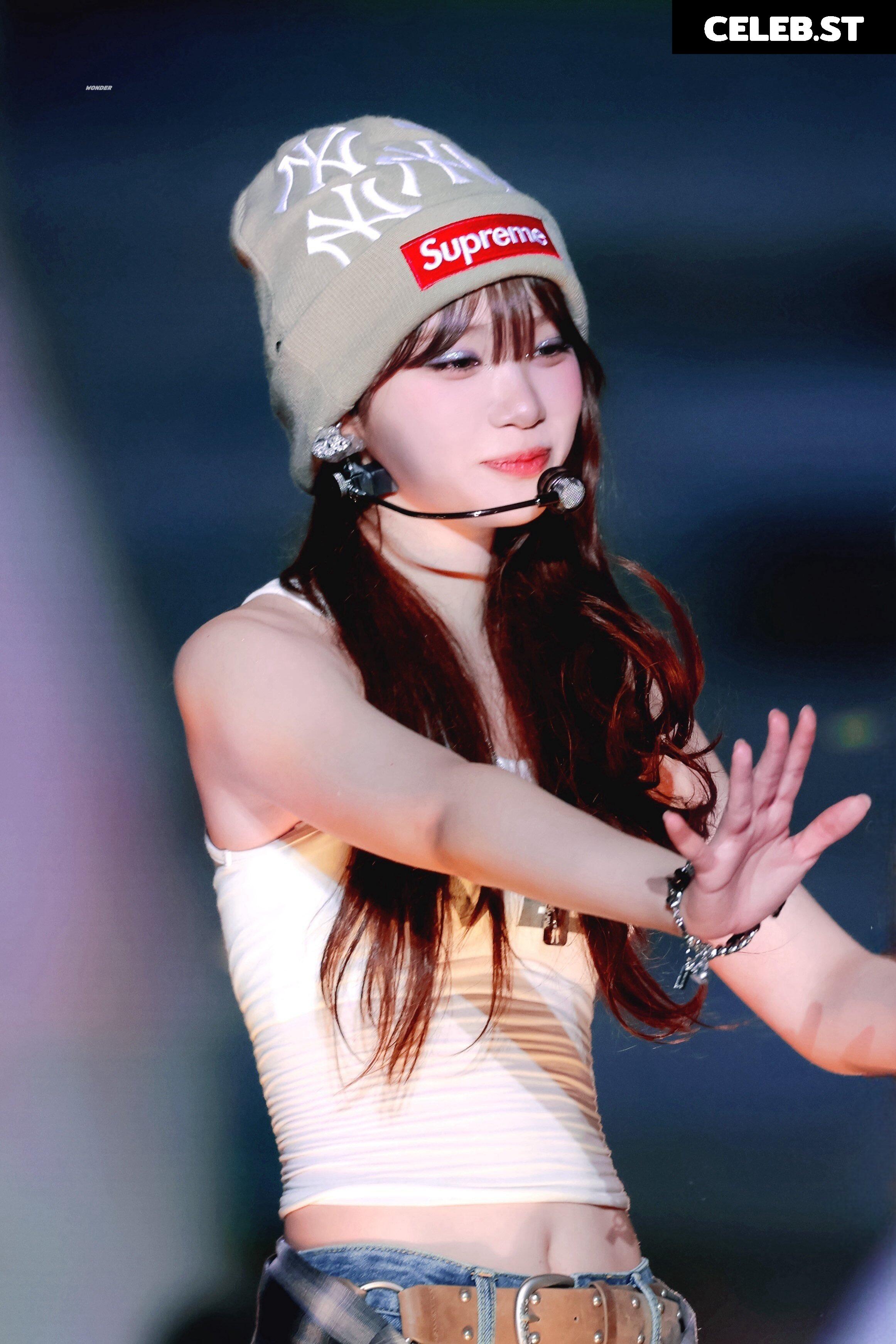 Kim Chaewon 김채원 [Le Sserafim] Image 9862635