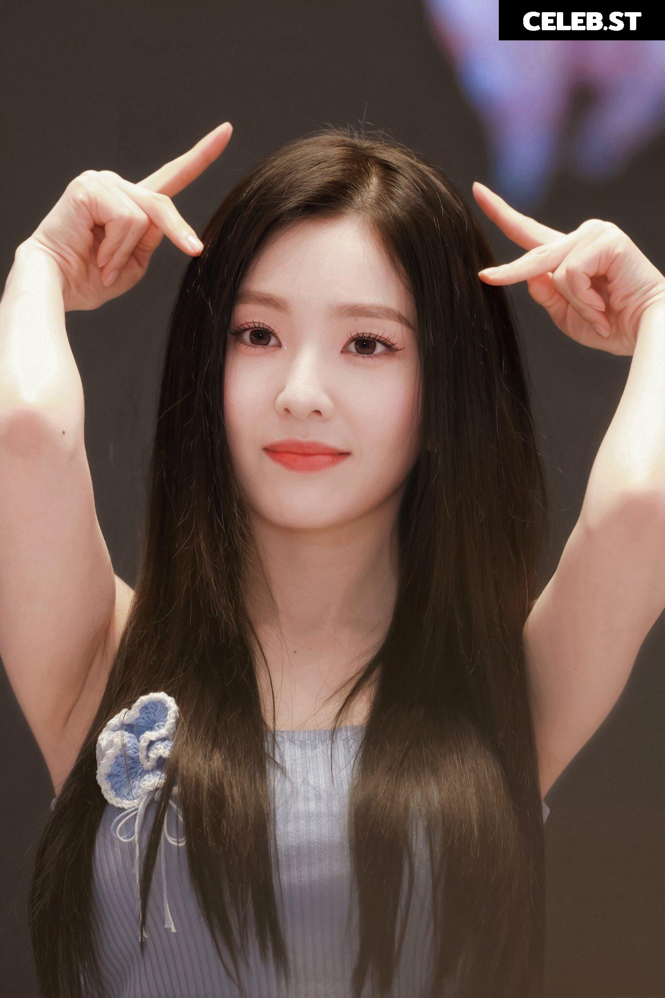 Irene | Red Velvet Image 9863870