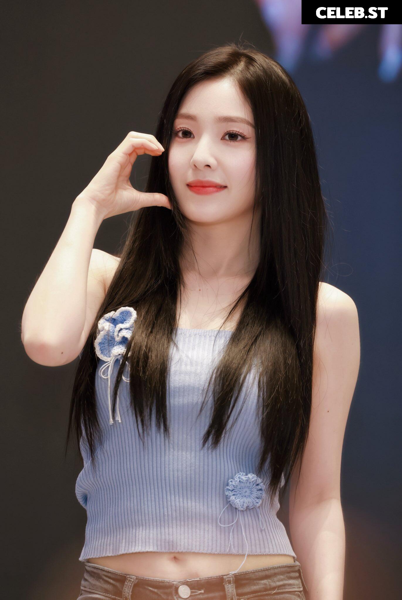 Irene | Red Velvet Image 9863873