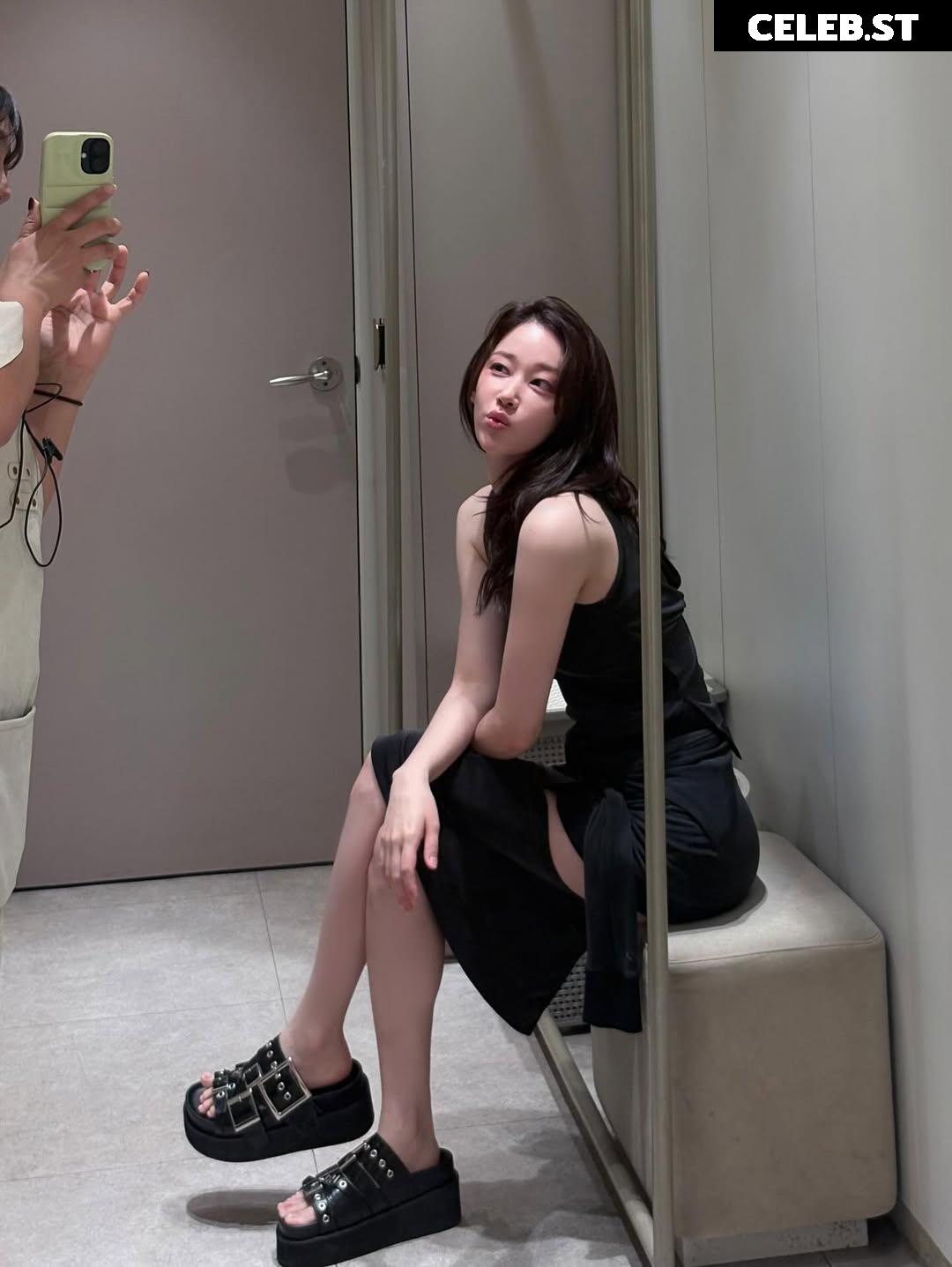 Jeon Jong-seo Image 9863445
