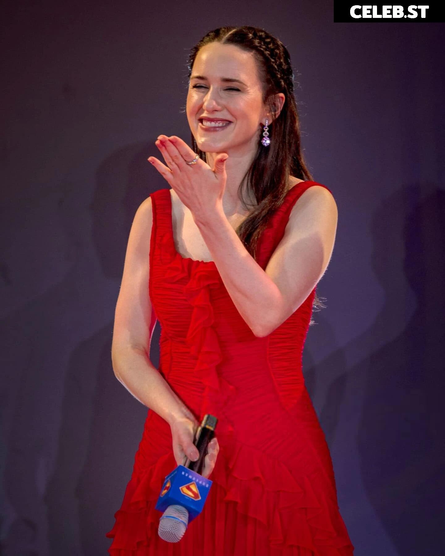 Rachel Brosnahan (Marvelous Mrs. Maisel) Image 9863653