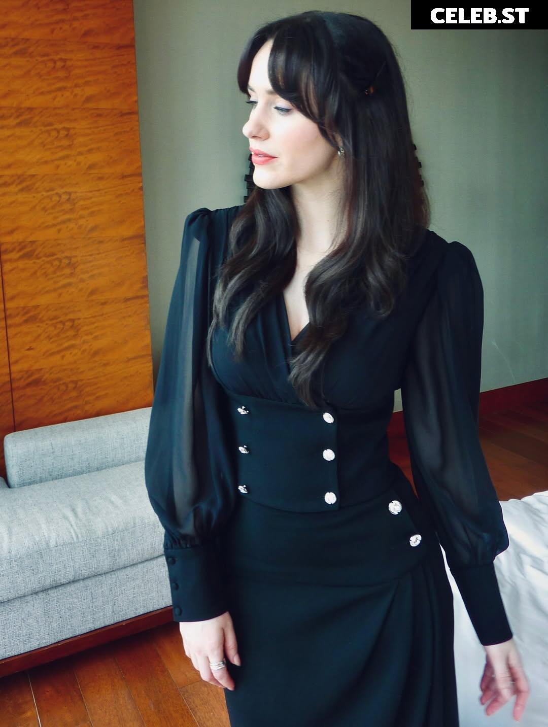 Rachel Brosnahan (Marvelous Mrs. Maisel) Image 9863666