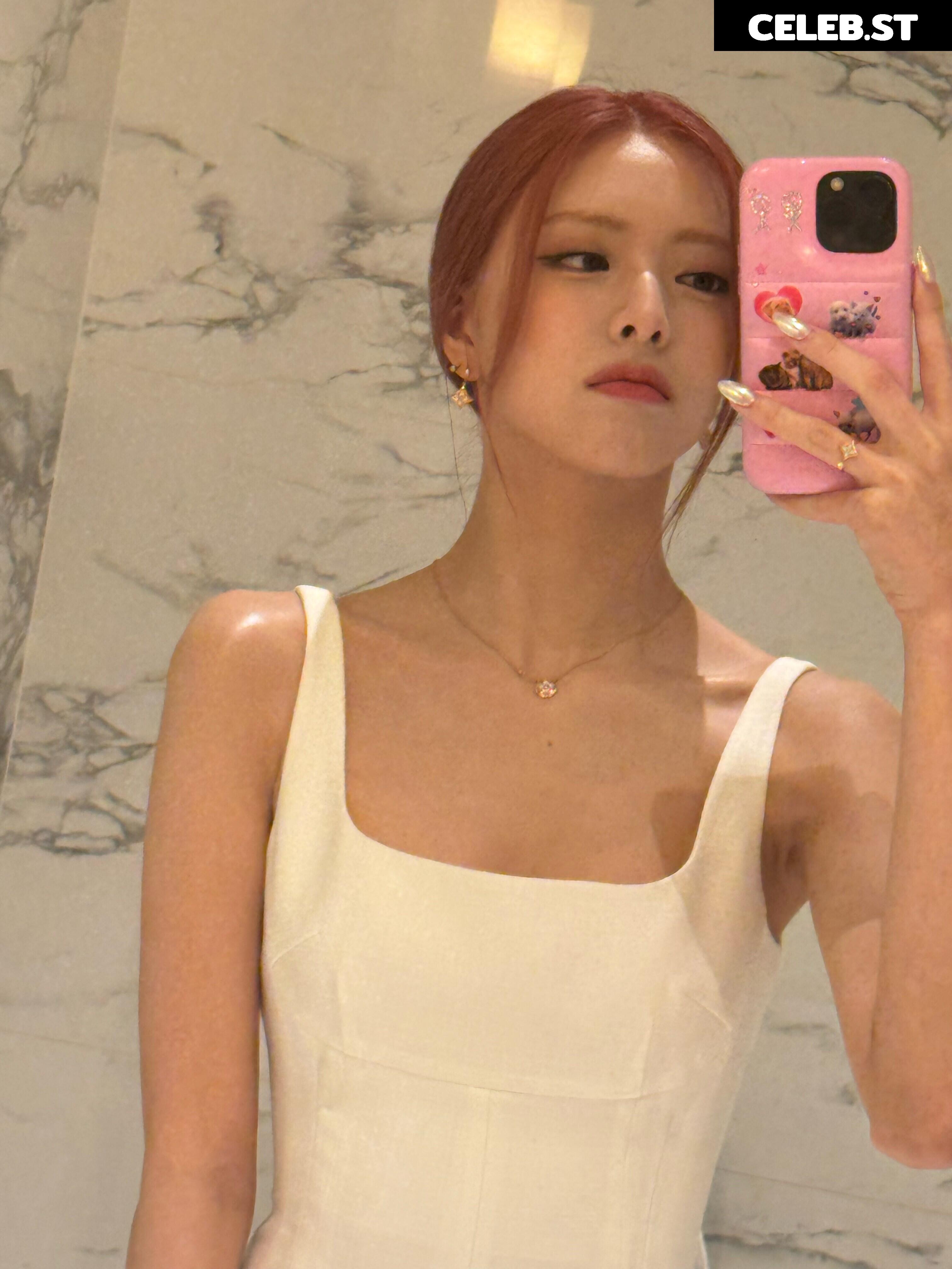 Yuna - ITZY (유나, Shin Yu Na) Image 9863128