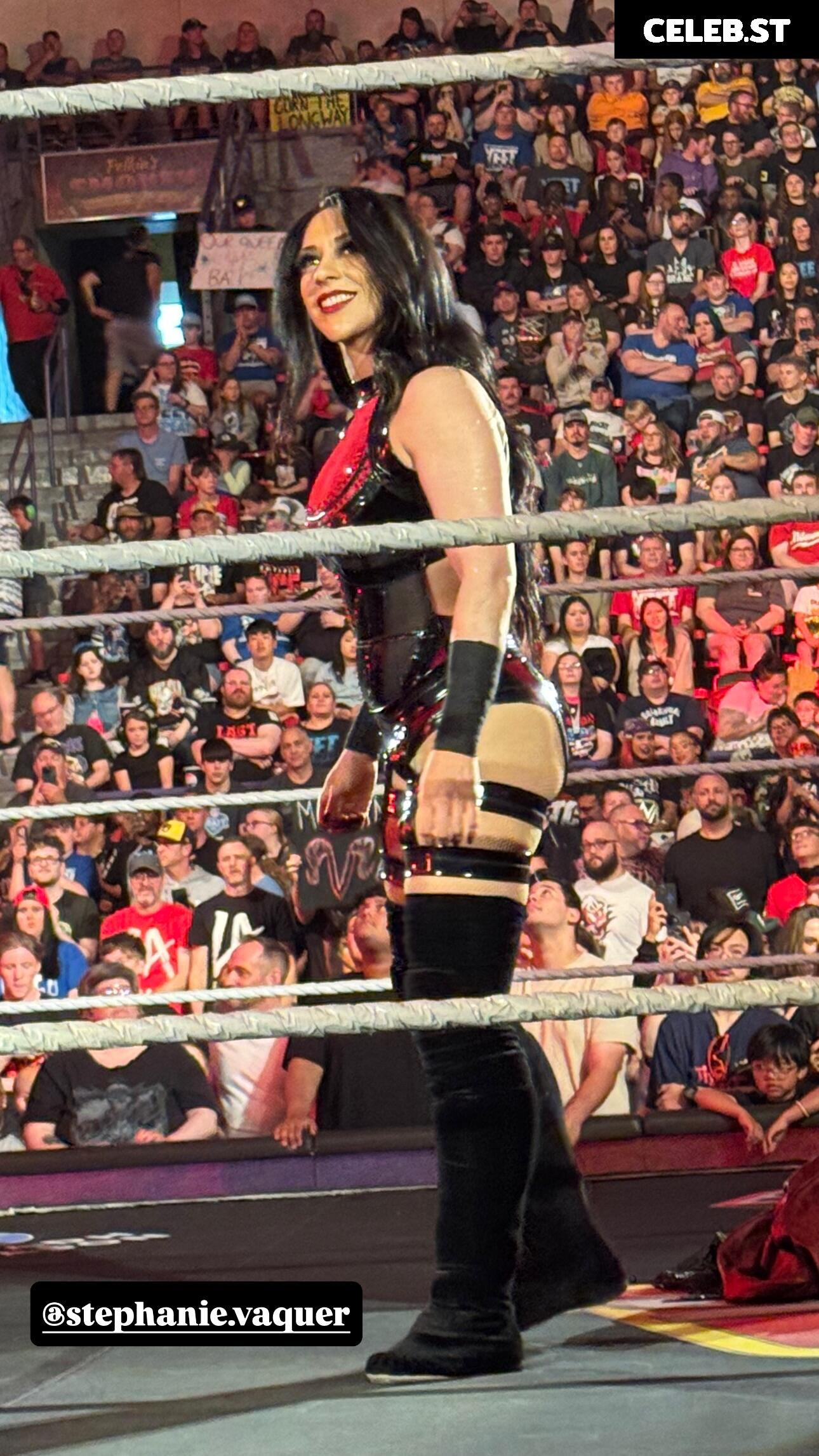 Stephanie vaquer Image 9863278