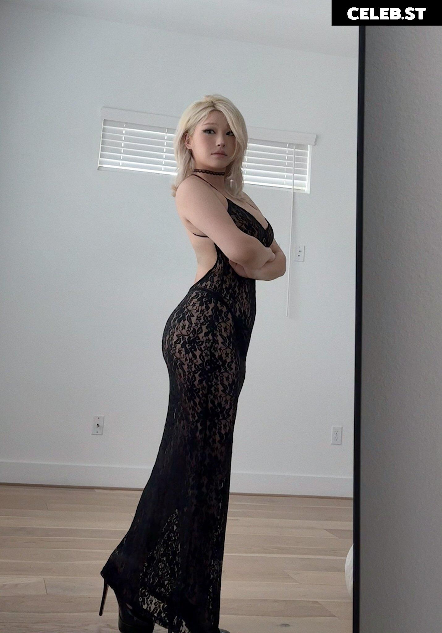 Kang Hee Yoon / Hyoon / Aikuros Image 9860104