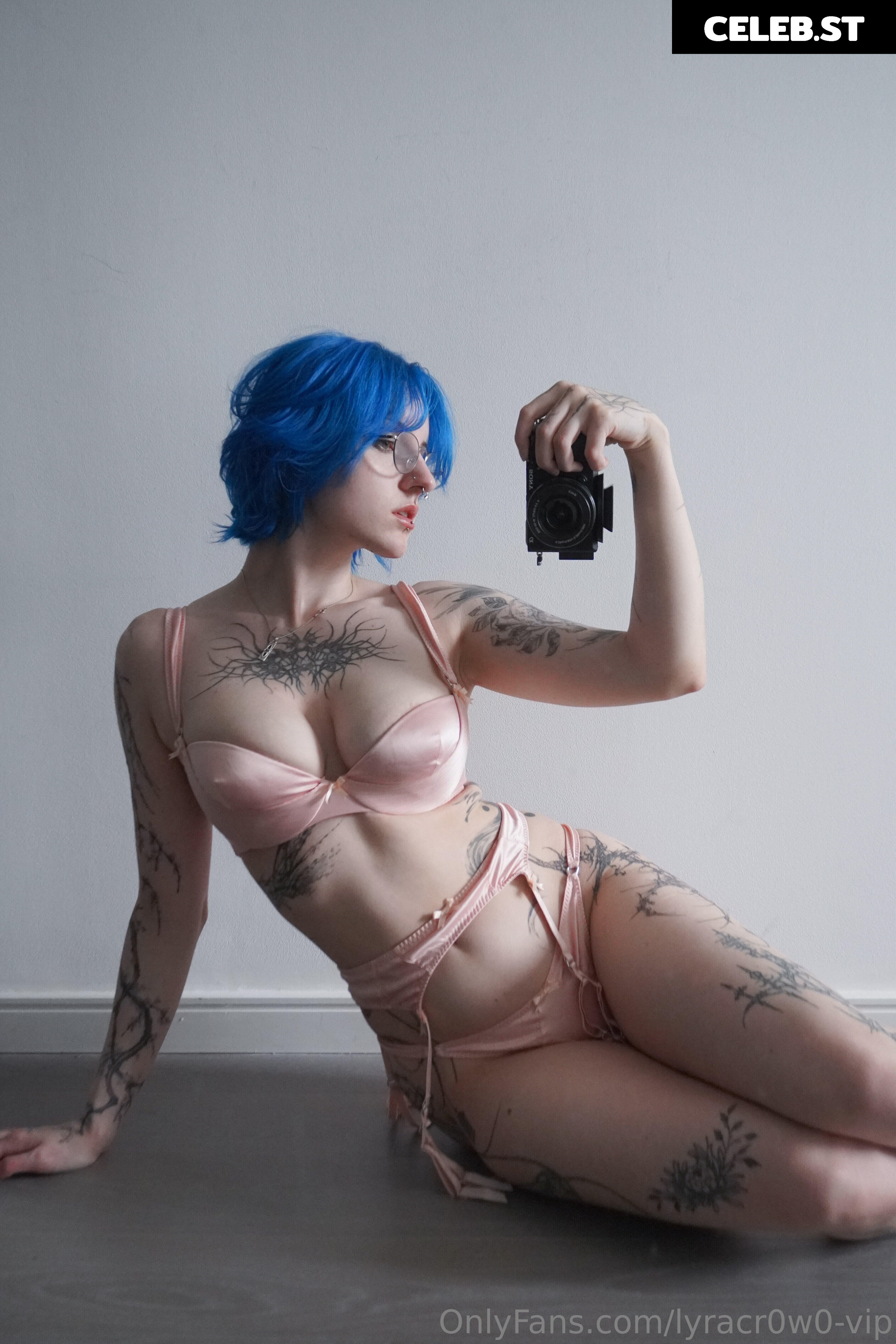 Lyra Crow | lyracr0w0 Image 9869508
