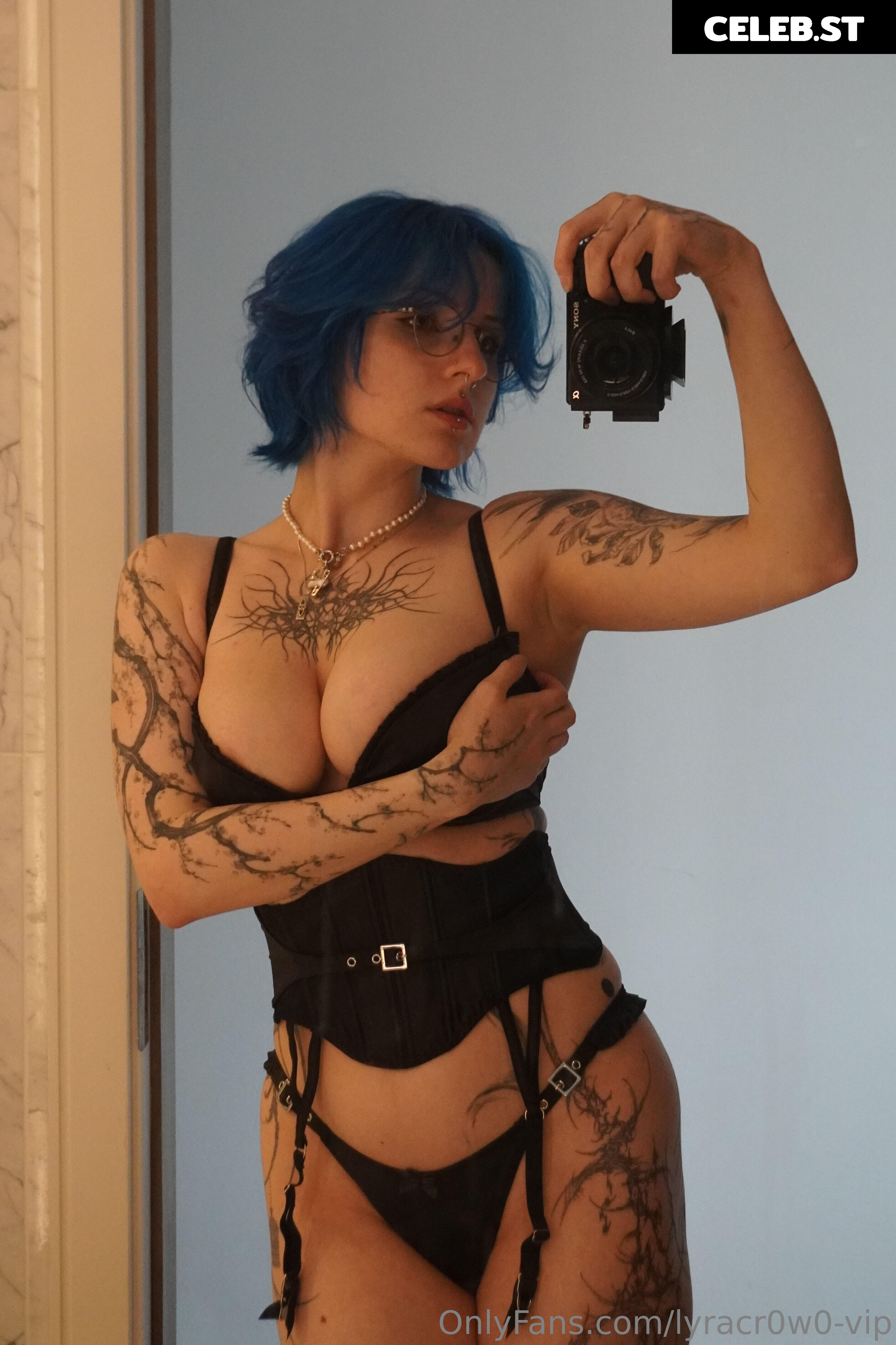 Lyra Crow | lyracr0w0 Image 9869533
