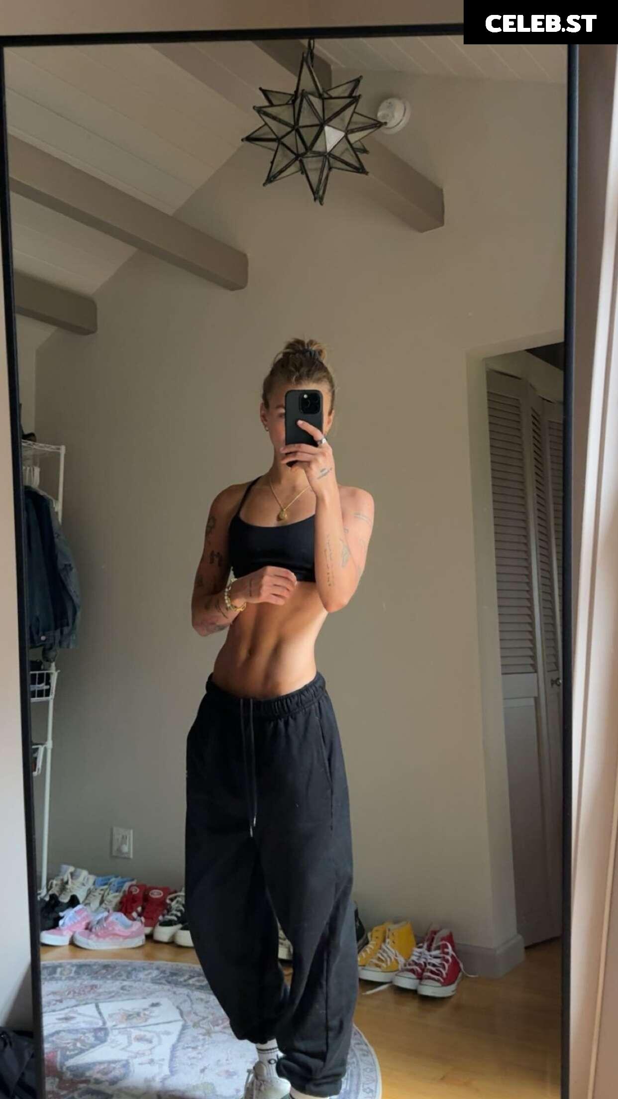 Anna Shumate / Annabananaxdddd Image 9857248