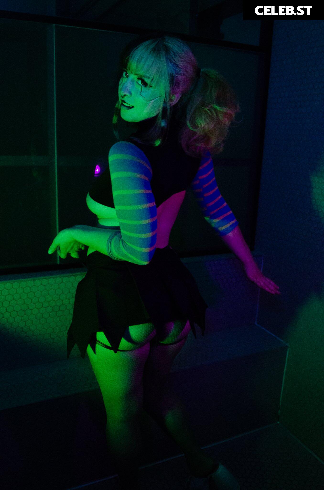 Cubeu / CubeCosplay Image 9859690