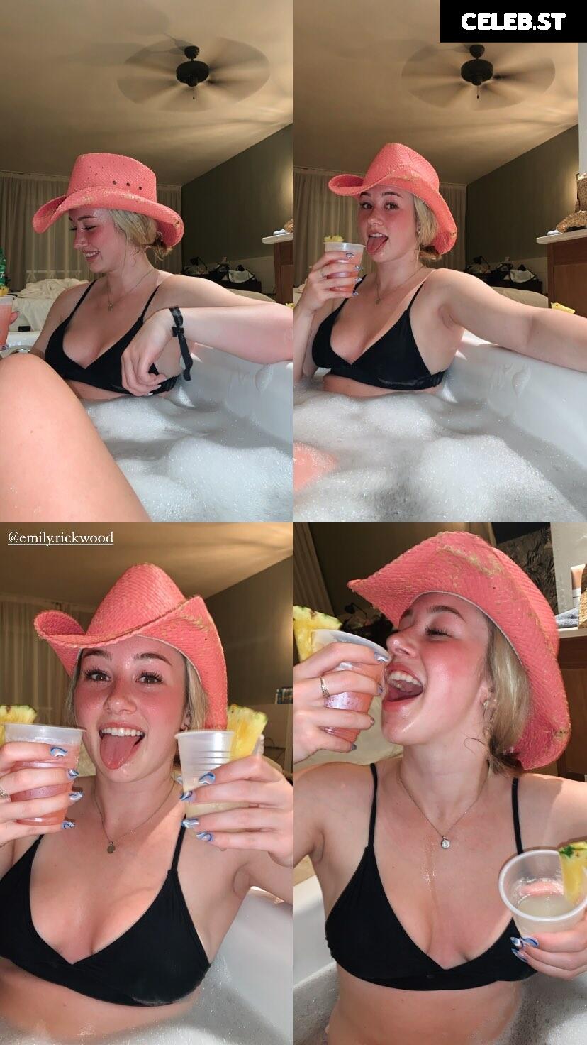 Emily rickwood Image 9859050