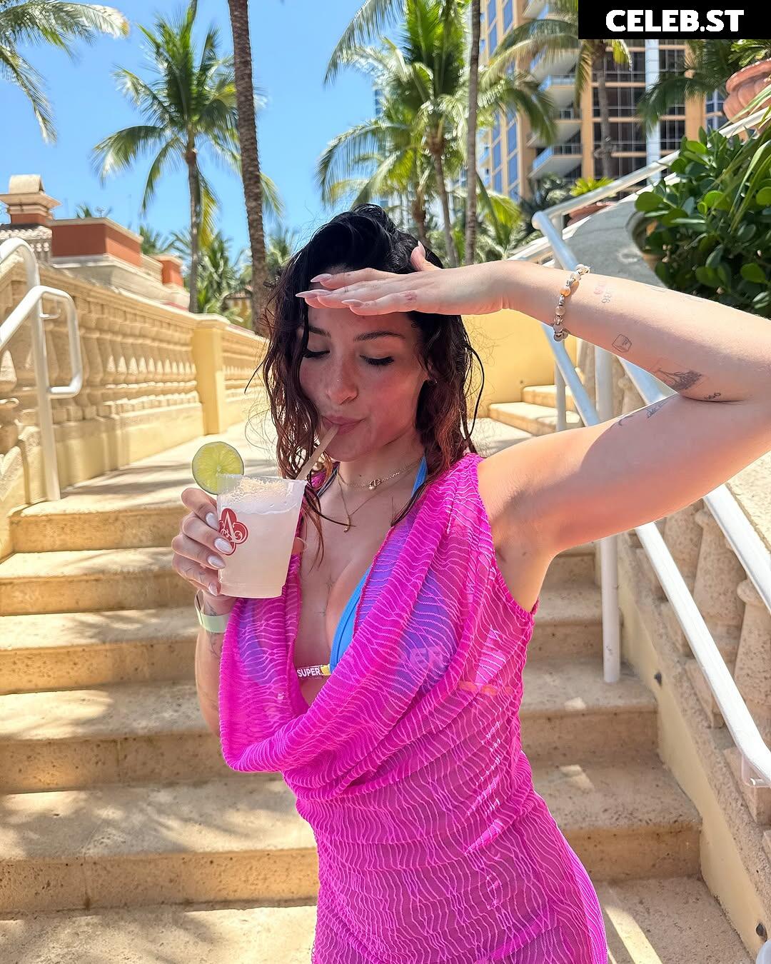 Juliampic / Julia.pic / Julia Piccolino Image 9858222