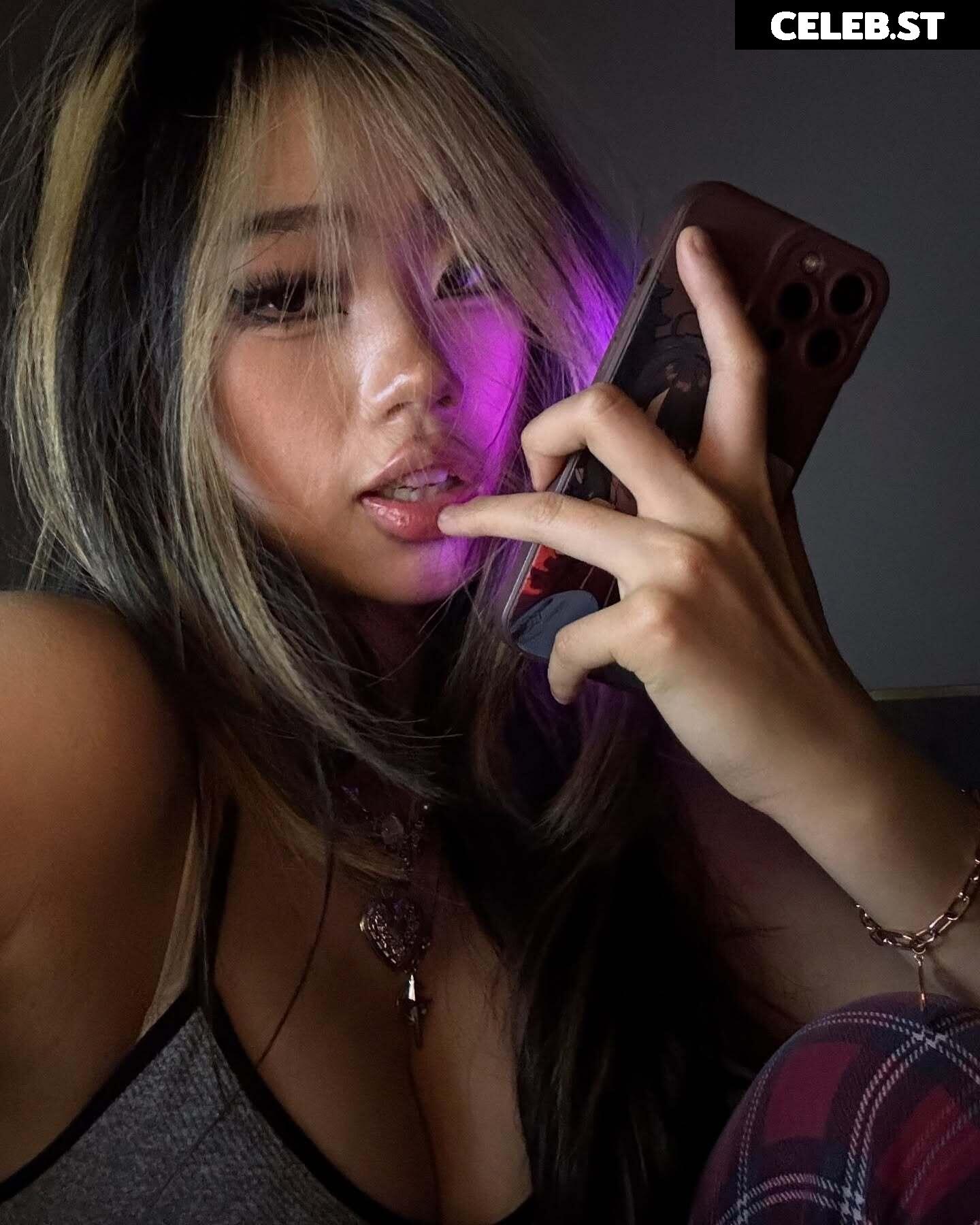 Annie Zheng Image 9849038