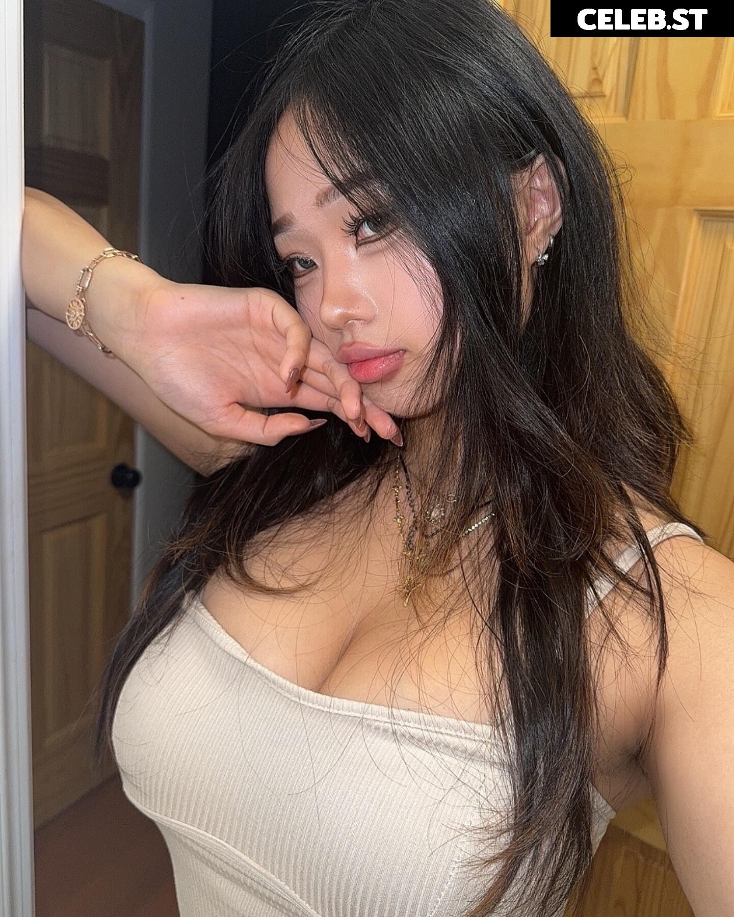 Annie Zheng Image 9848828