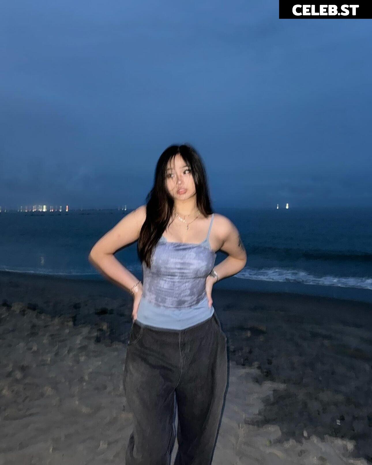 Annie Zheng Image 9848550