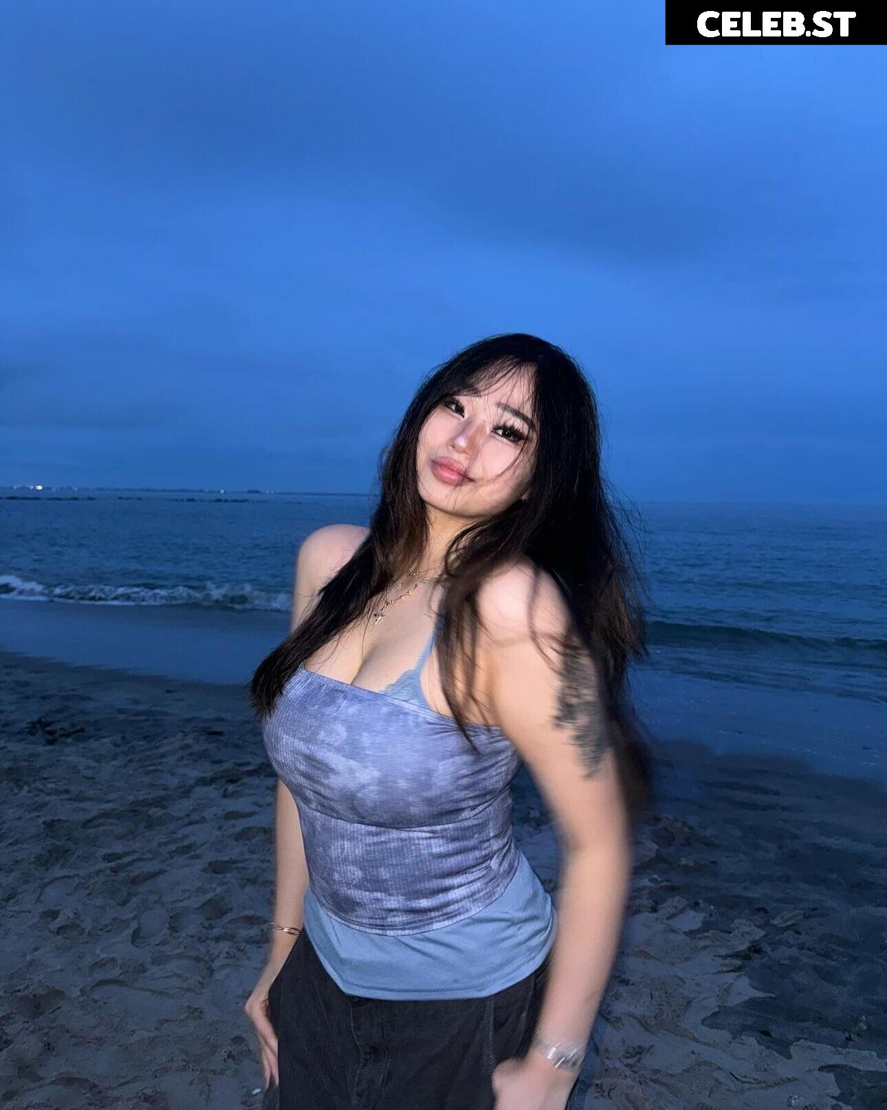 Annie Zheng Image 9848544