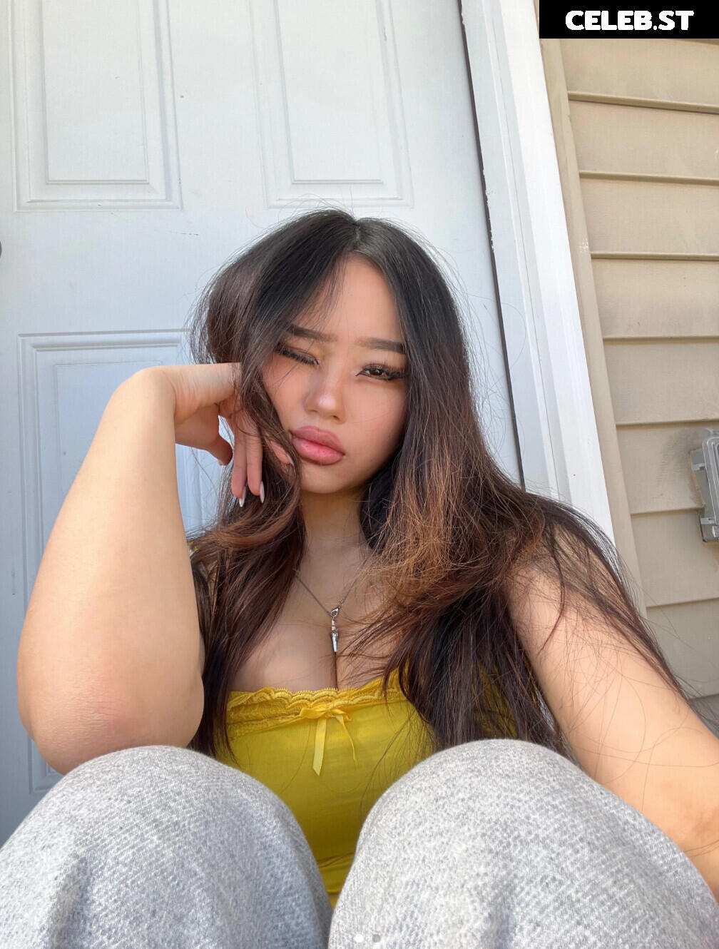 Annie Zheng Image 9848772