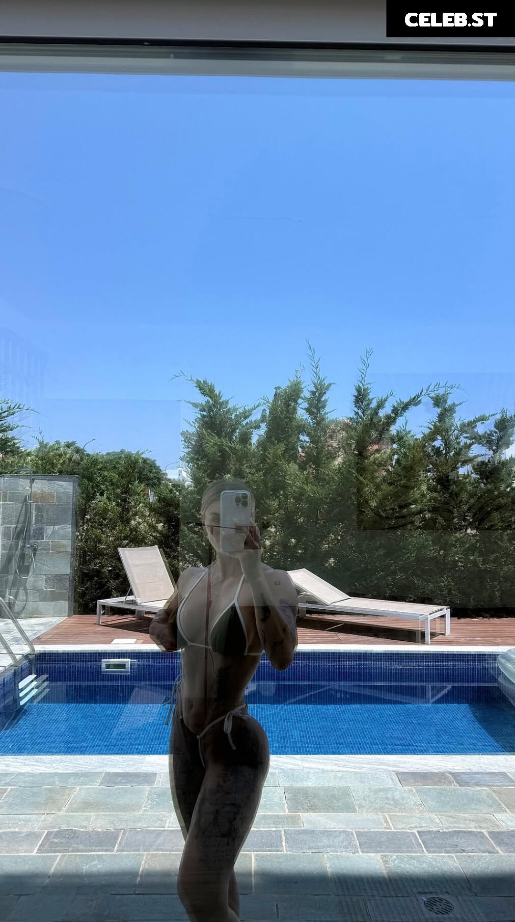 Lenaajoy Image 9827786