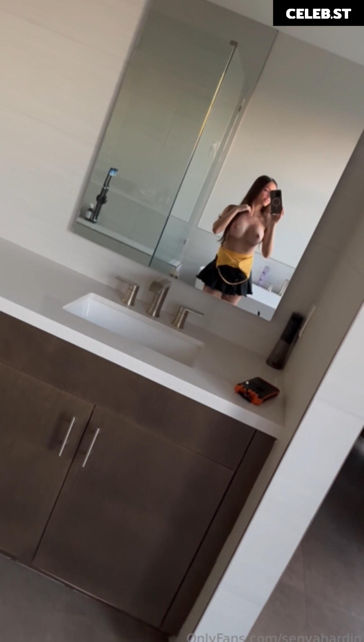 Senyamarin Image 9822340