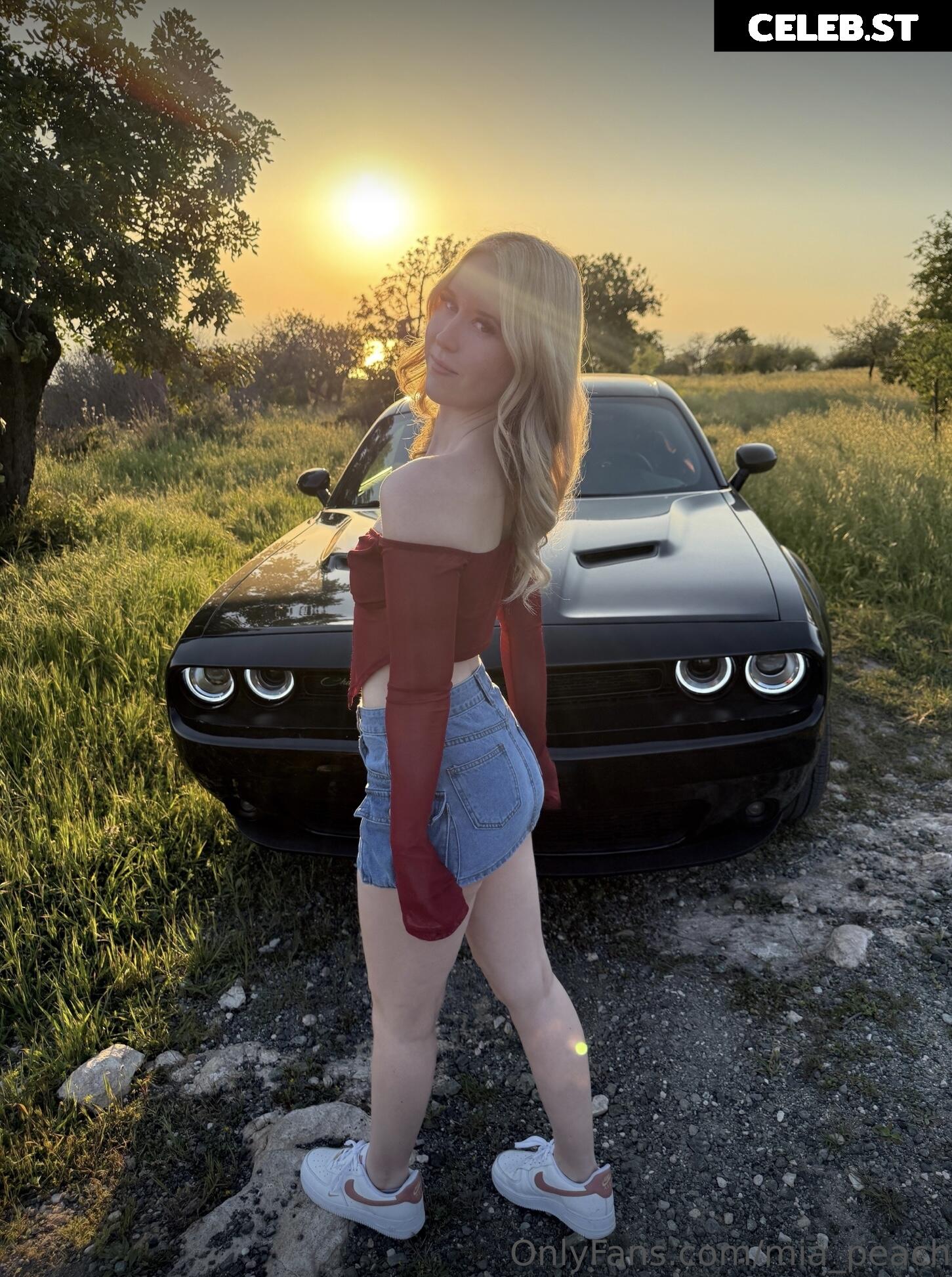 Mia Peach Image 9820328