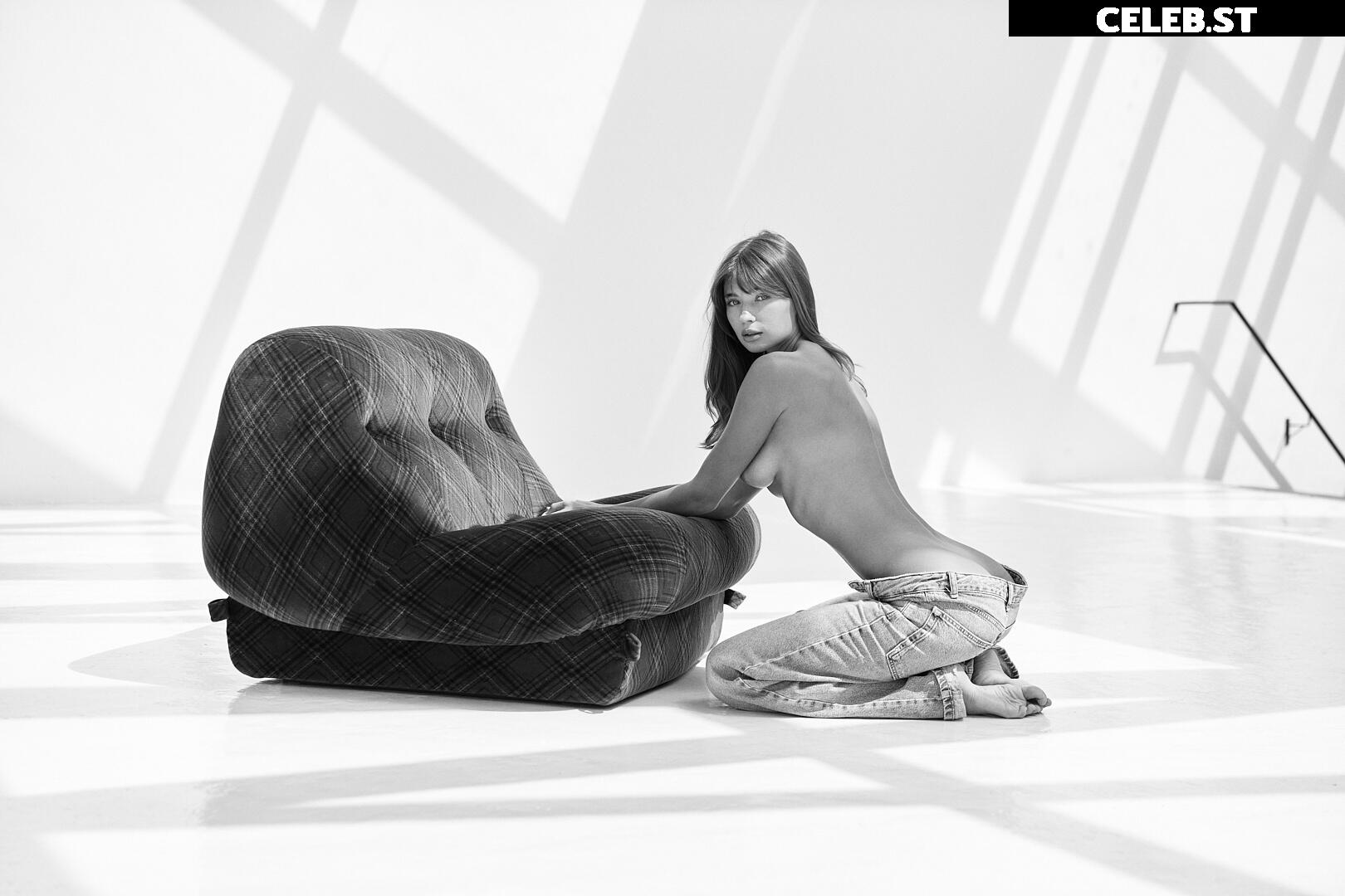 Anna Ralphs Image 9812895