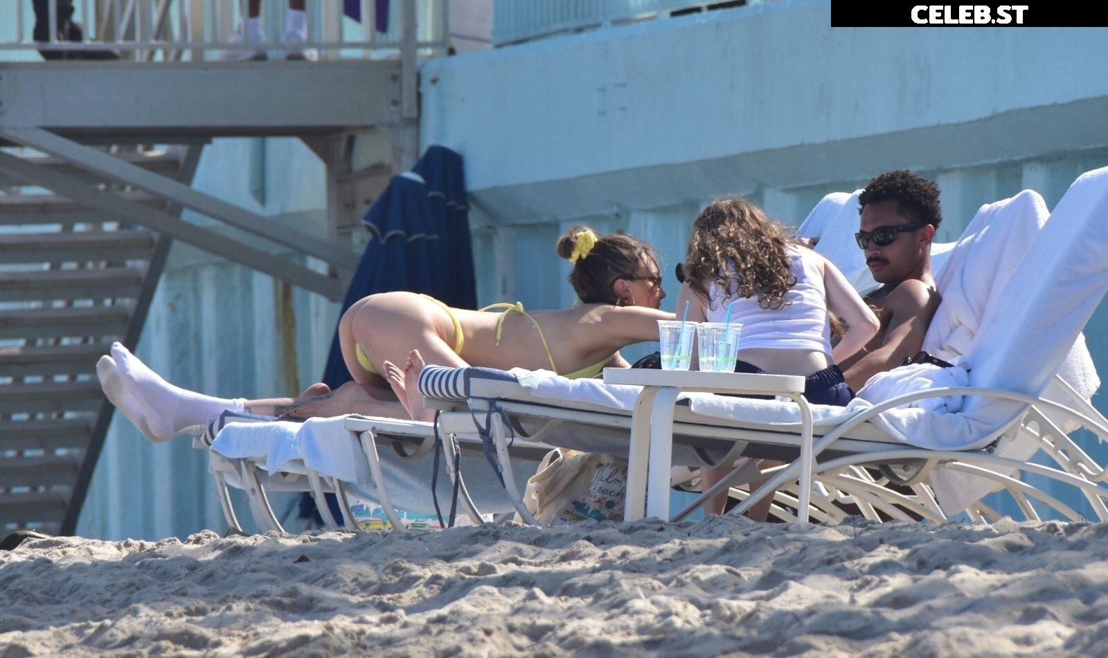 Elsie Hewitt Image 9812797