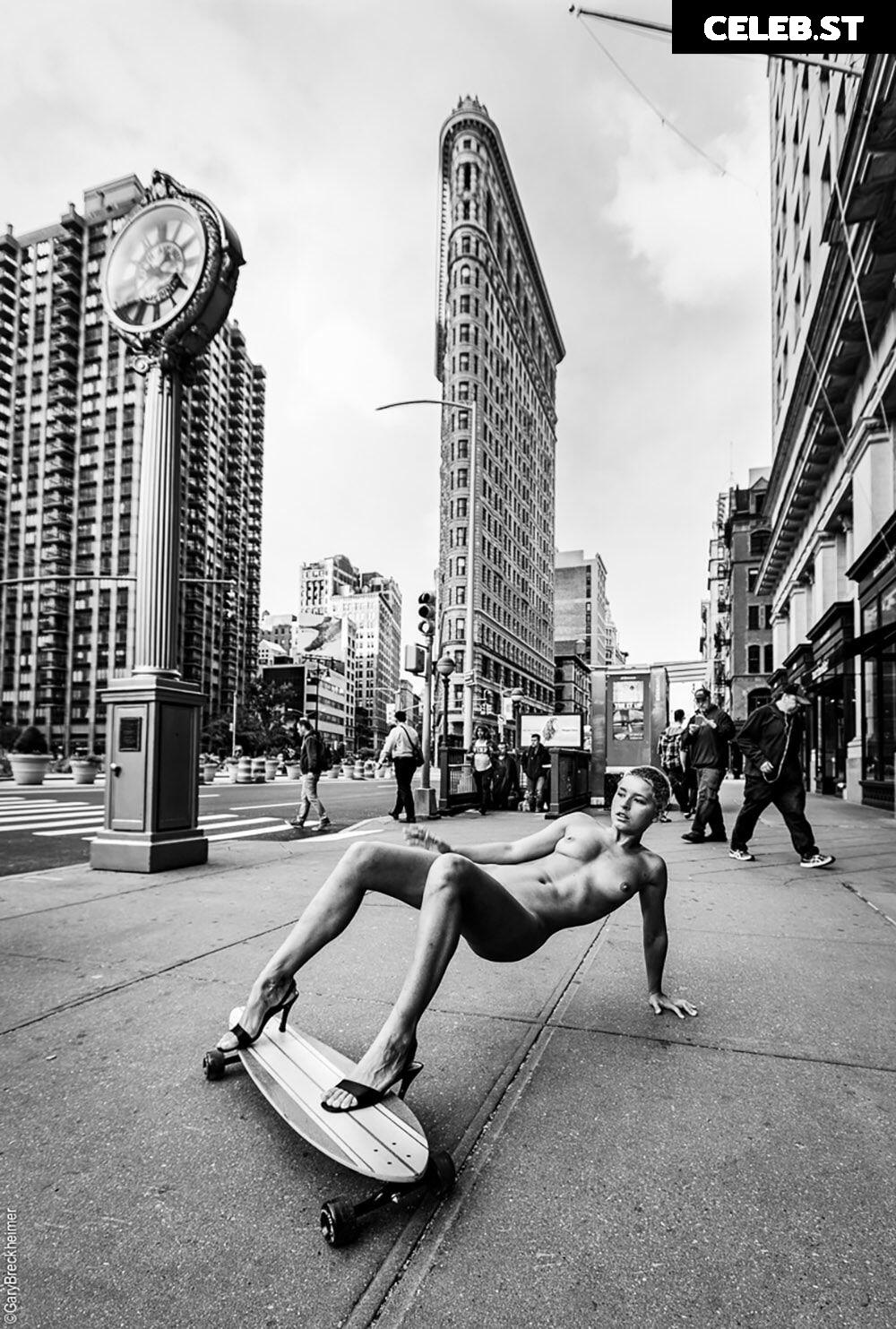 Marisa Papen Image 9812714