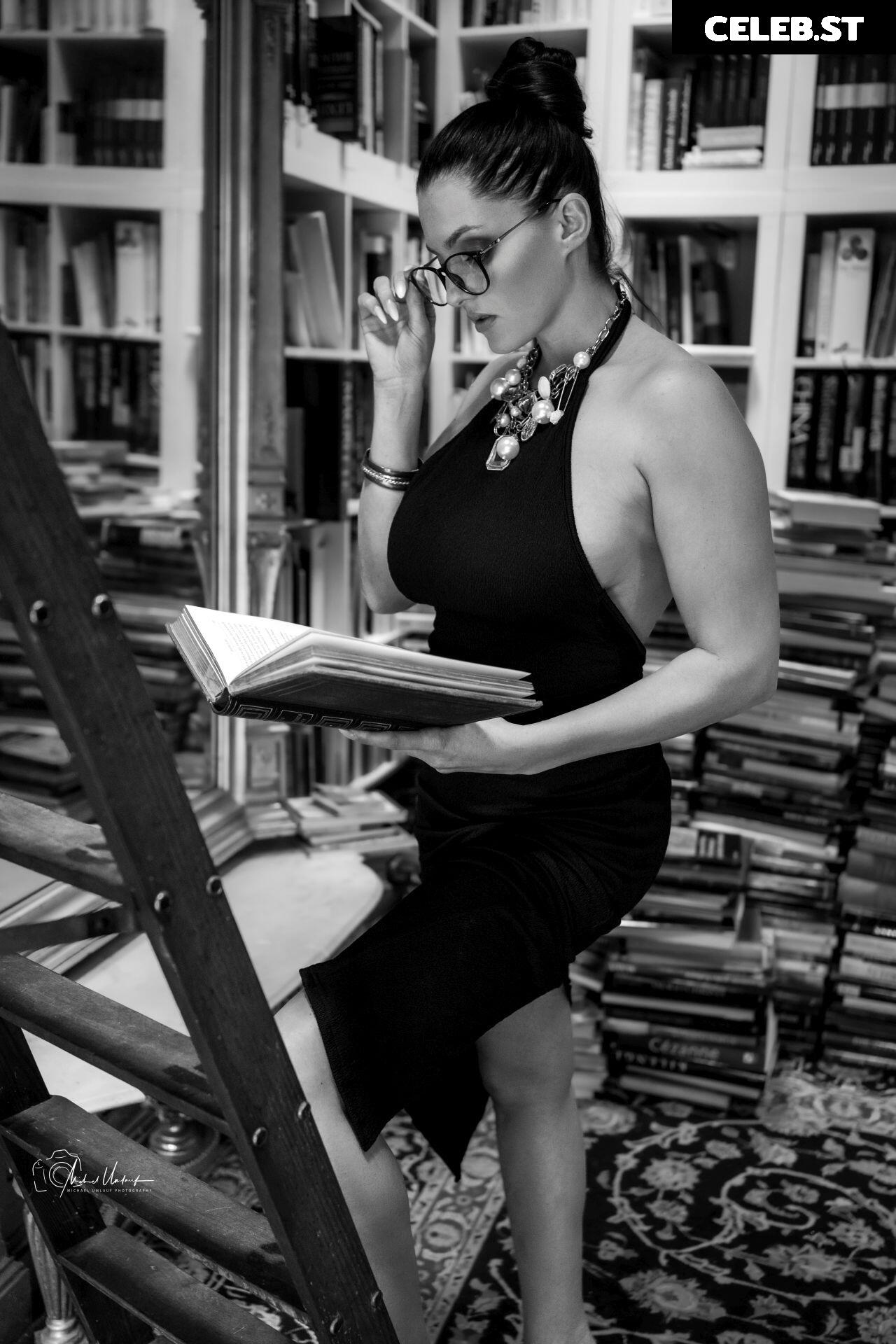 Tanja Weiss Image 9813562