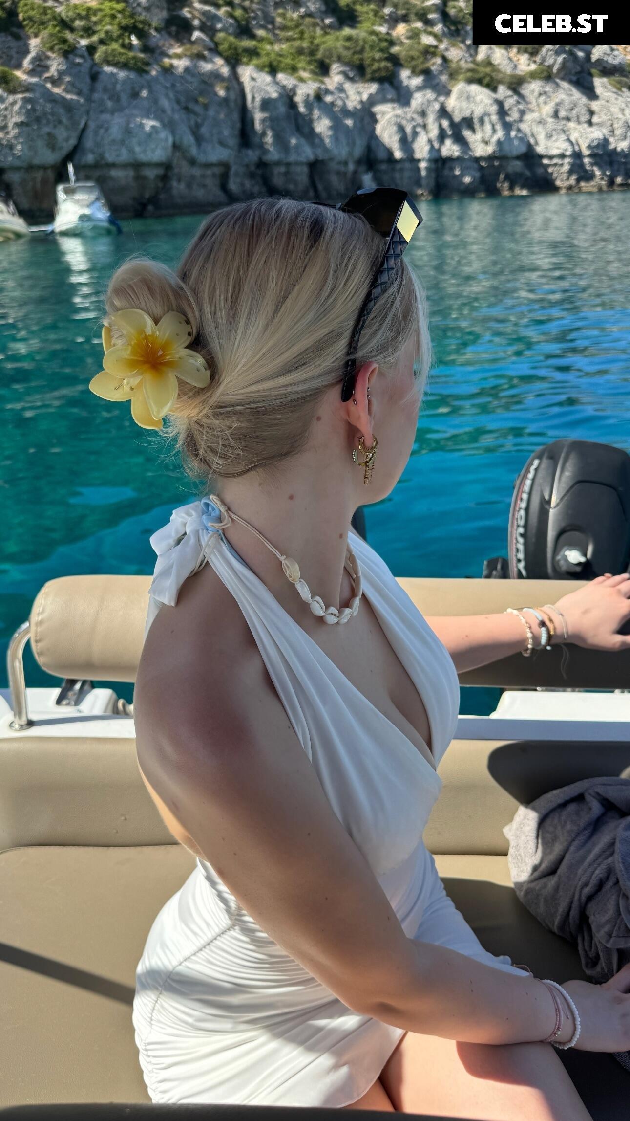 x05miaa Image 9810224