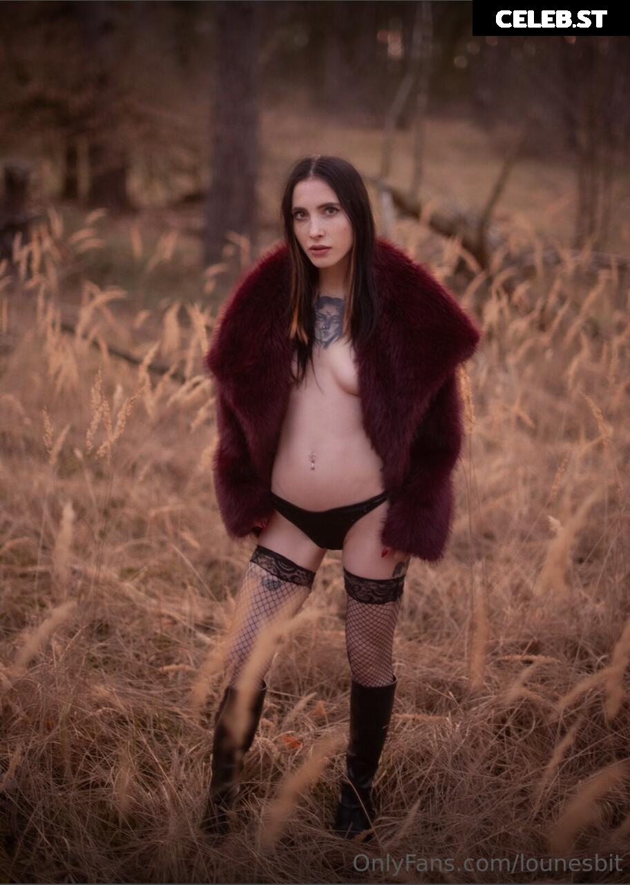 Lia Louise Image 9810903