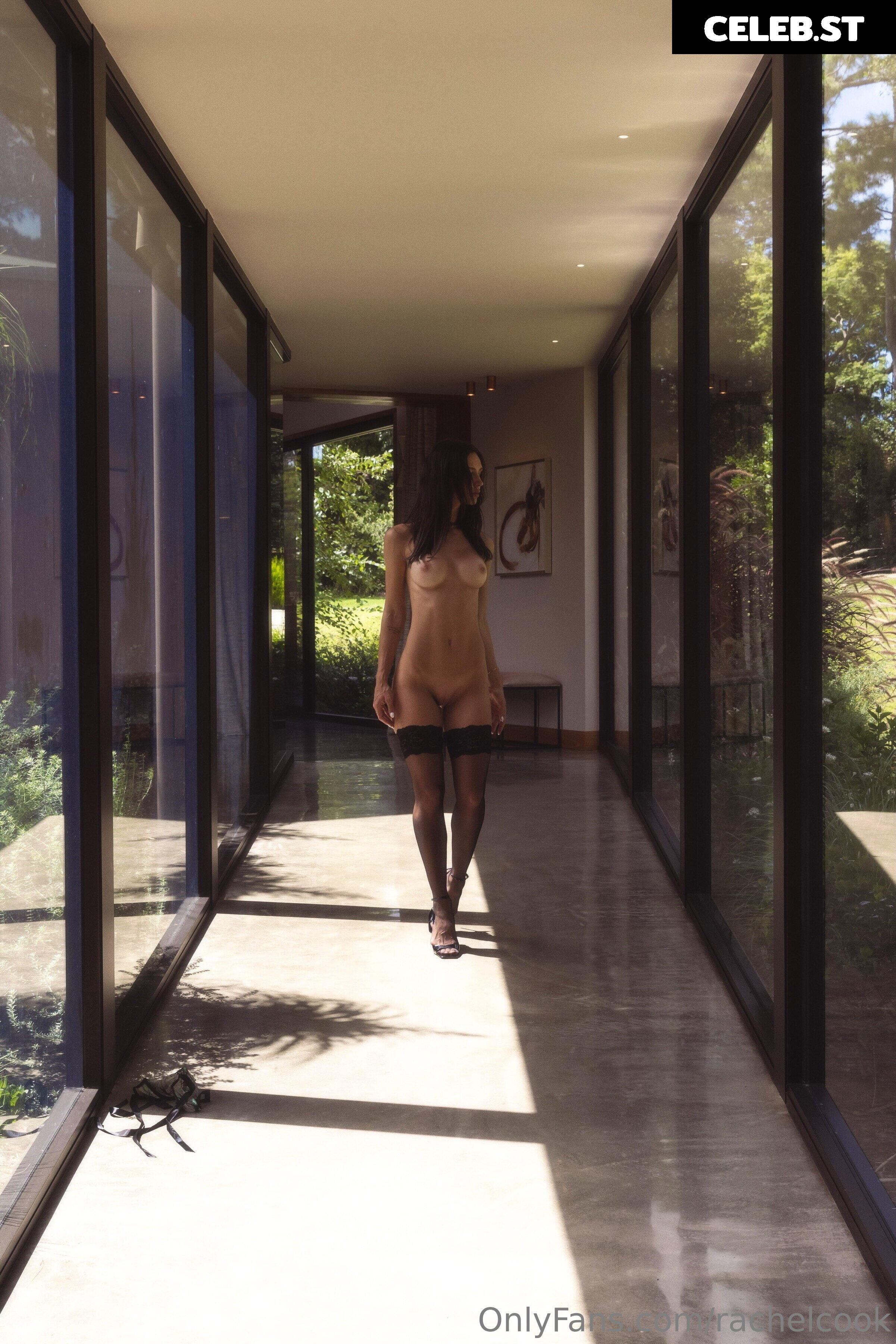 Rachel Cook Image 9818459