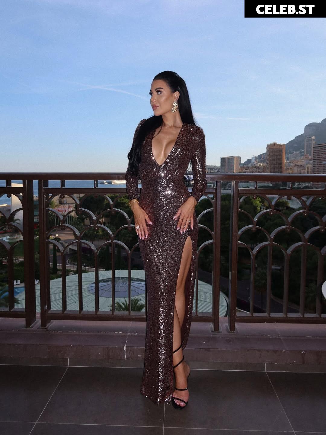 Lisa Weinberger Image 9801836