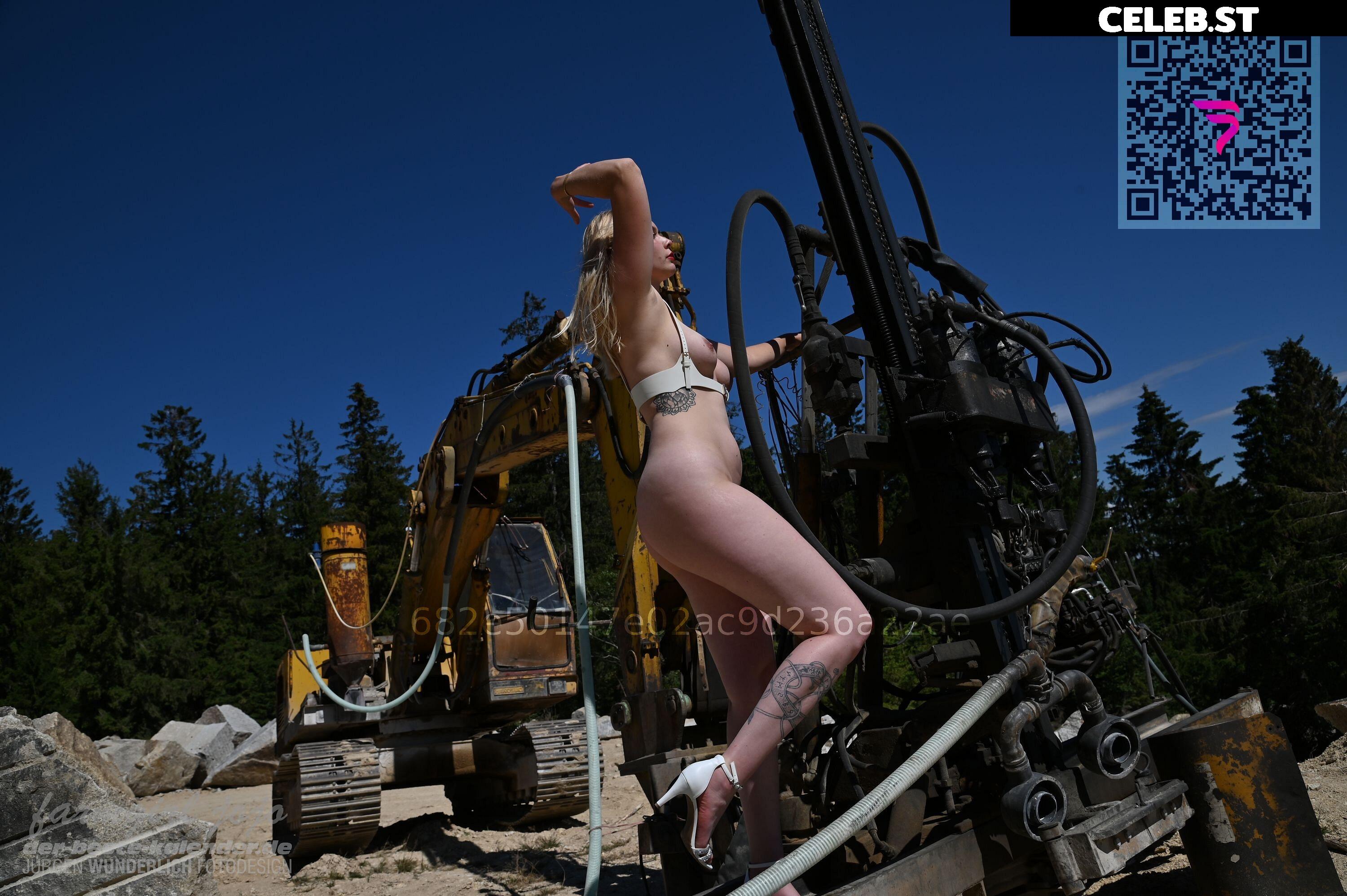 Farmgirl Jojo Image 9803608